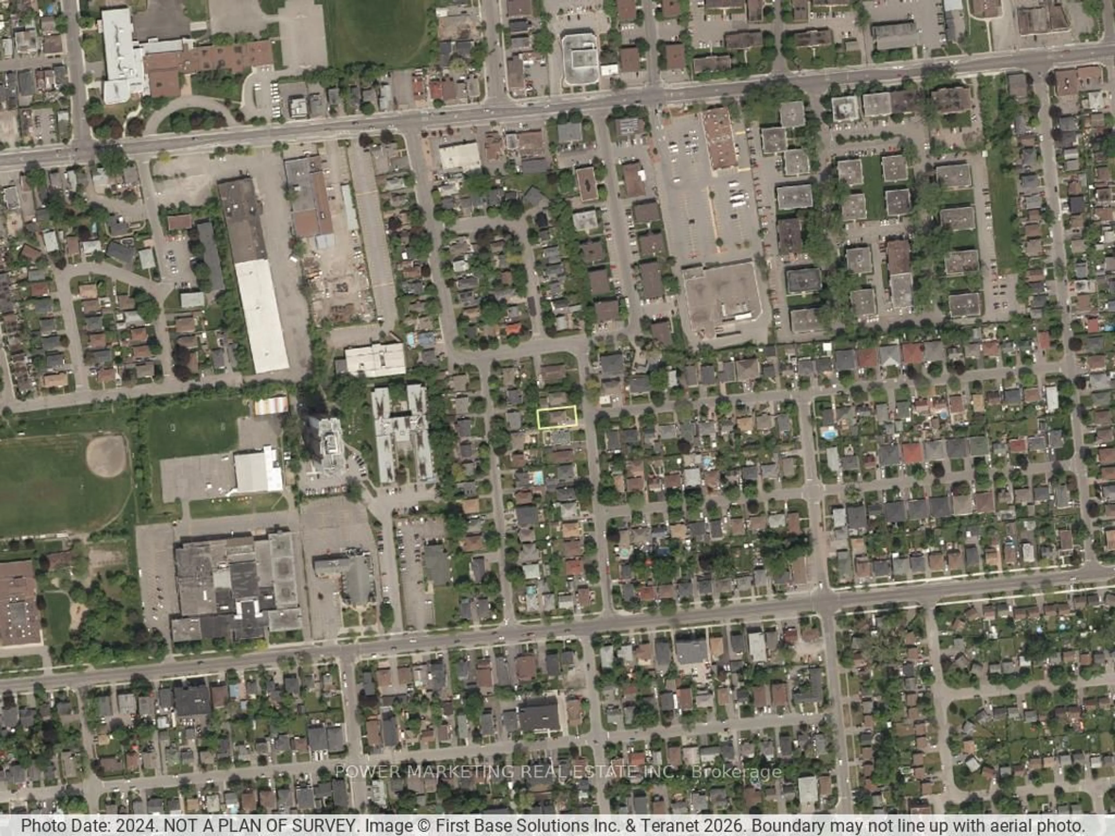 Picture of a map for 944 Eve St, Ottawa Ontario K1K 3R4