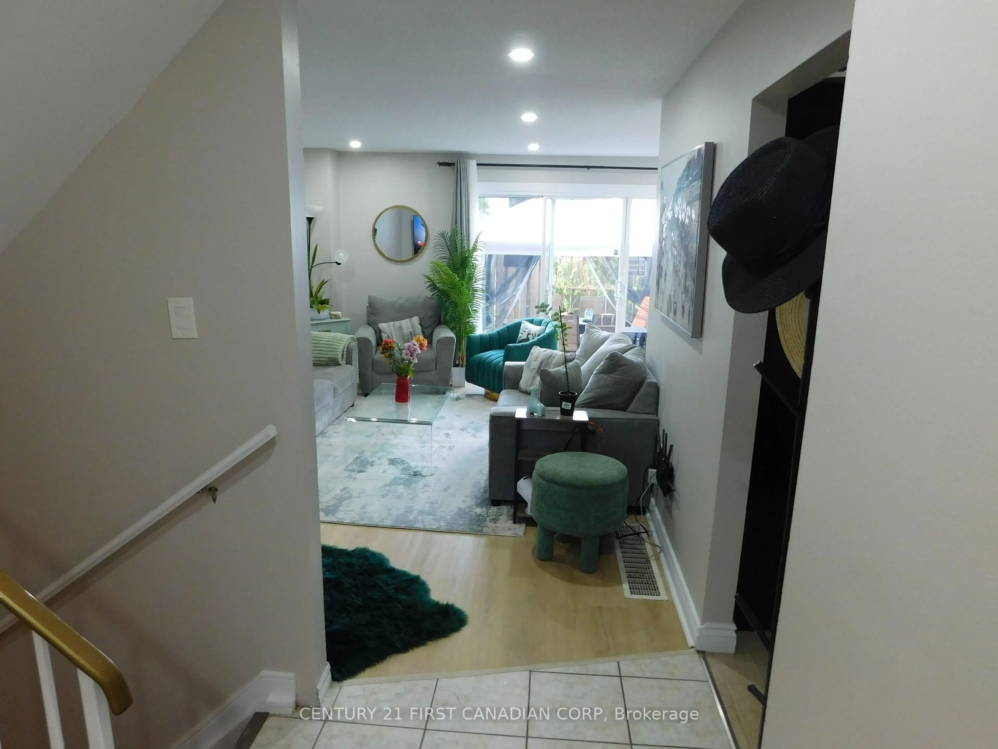 A pic of a room for 500 Osgoode Dr #2, London South Ontario N6E 2G9