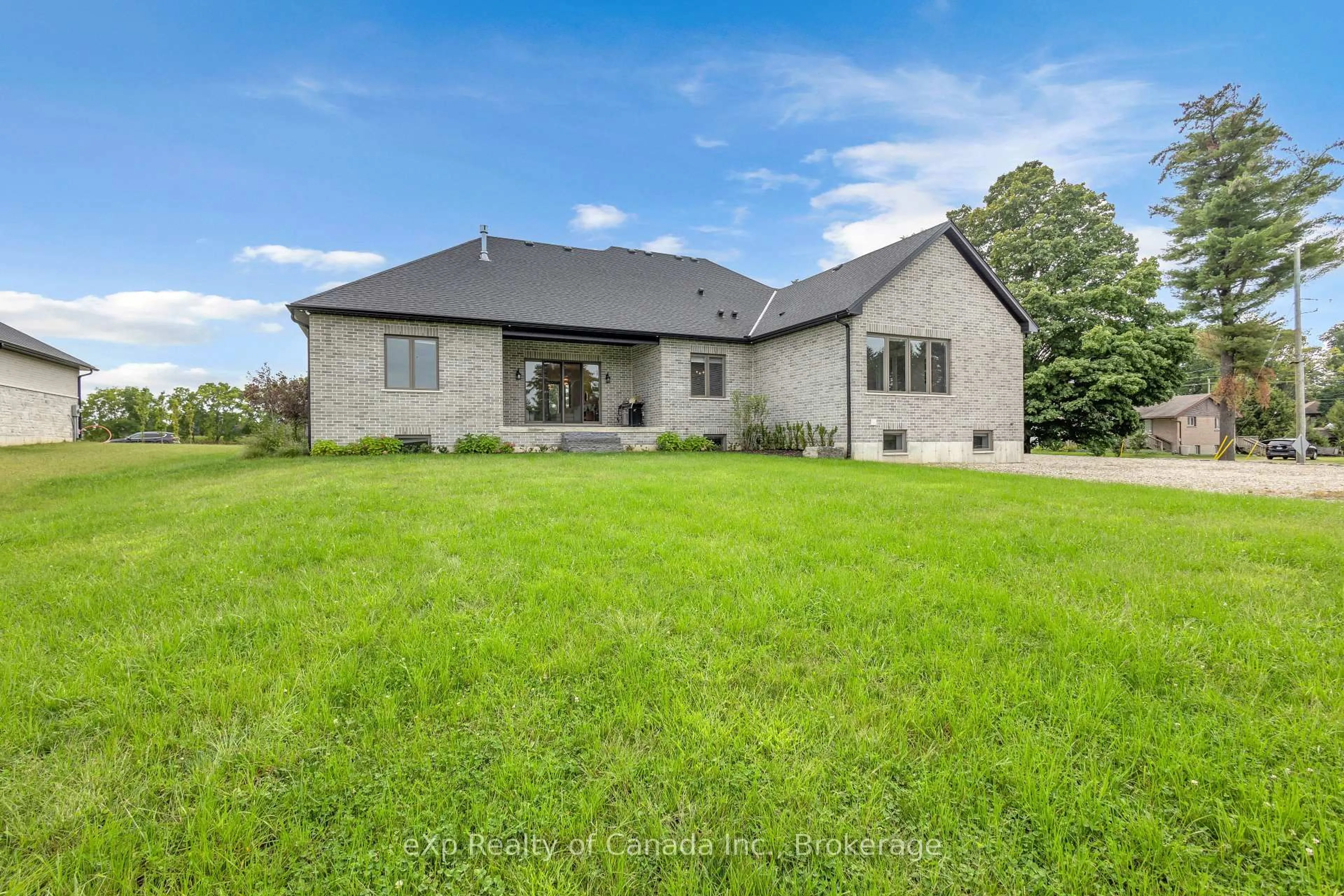 A pic from outside/outdoor area/front of a property/back of a property/a pic from drone, building for 3 Clover Lane, Norwich Ontario N0J 1R0