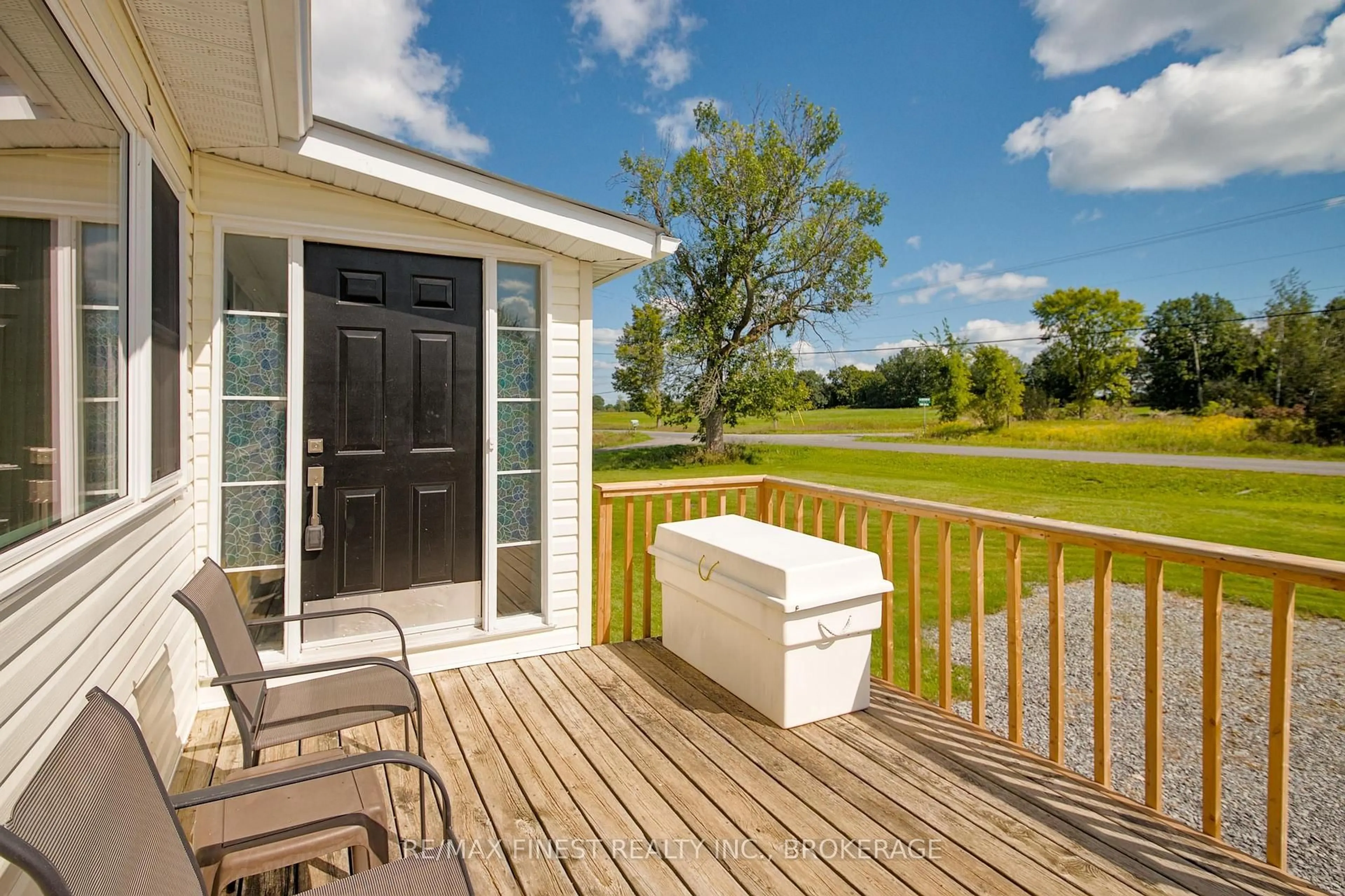 Patio, water/lake/river/ocean view for 7720 Front Rd, Stella Ontario K0H 2S0