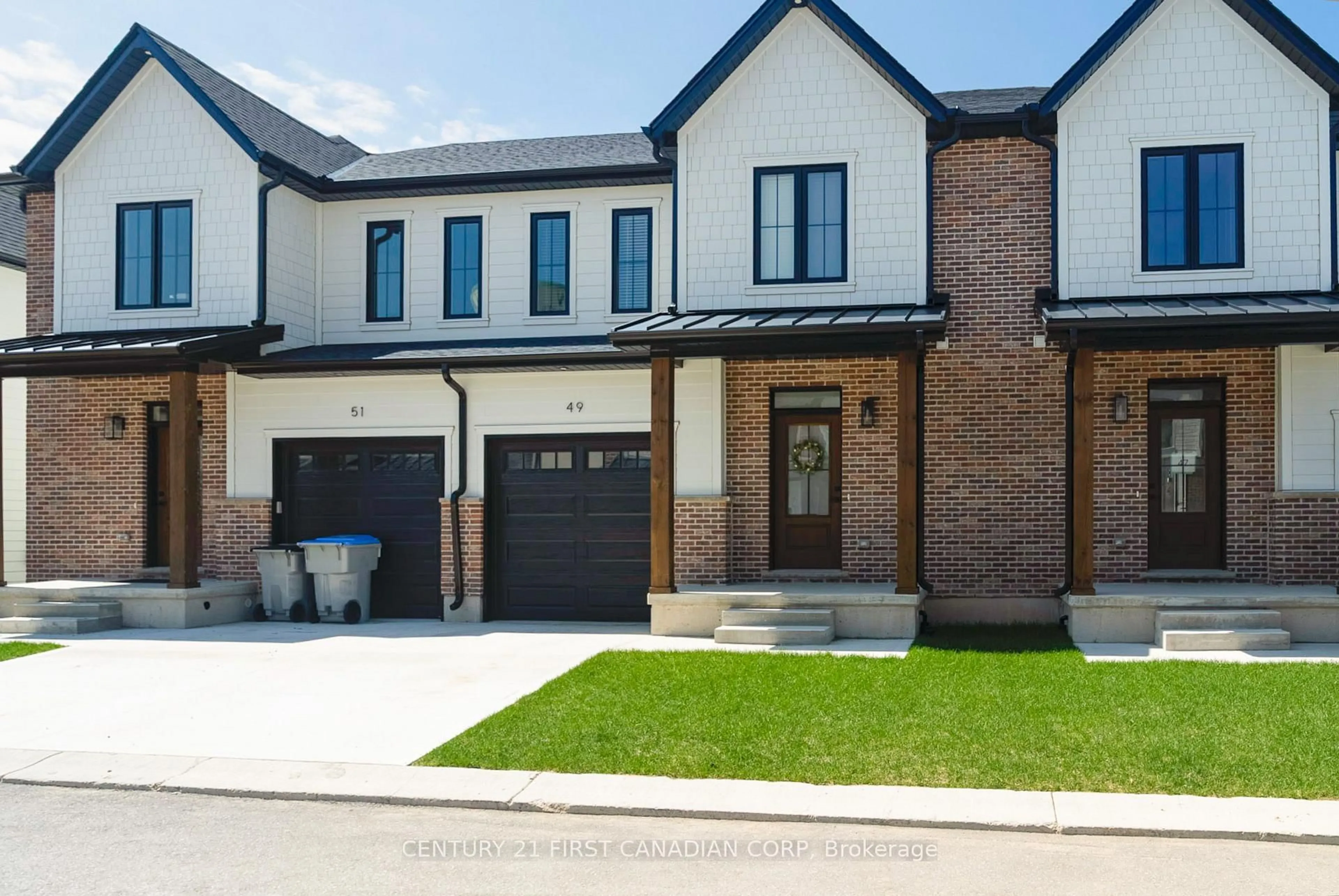 Home with brick exterior material, street for 147 Scotts Dr #10 (15), Lucan Biddulph Ontario N0M 2J0