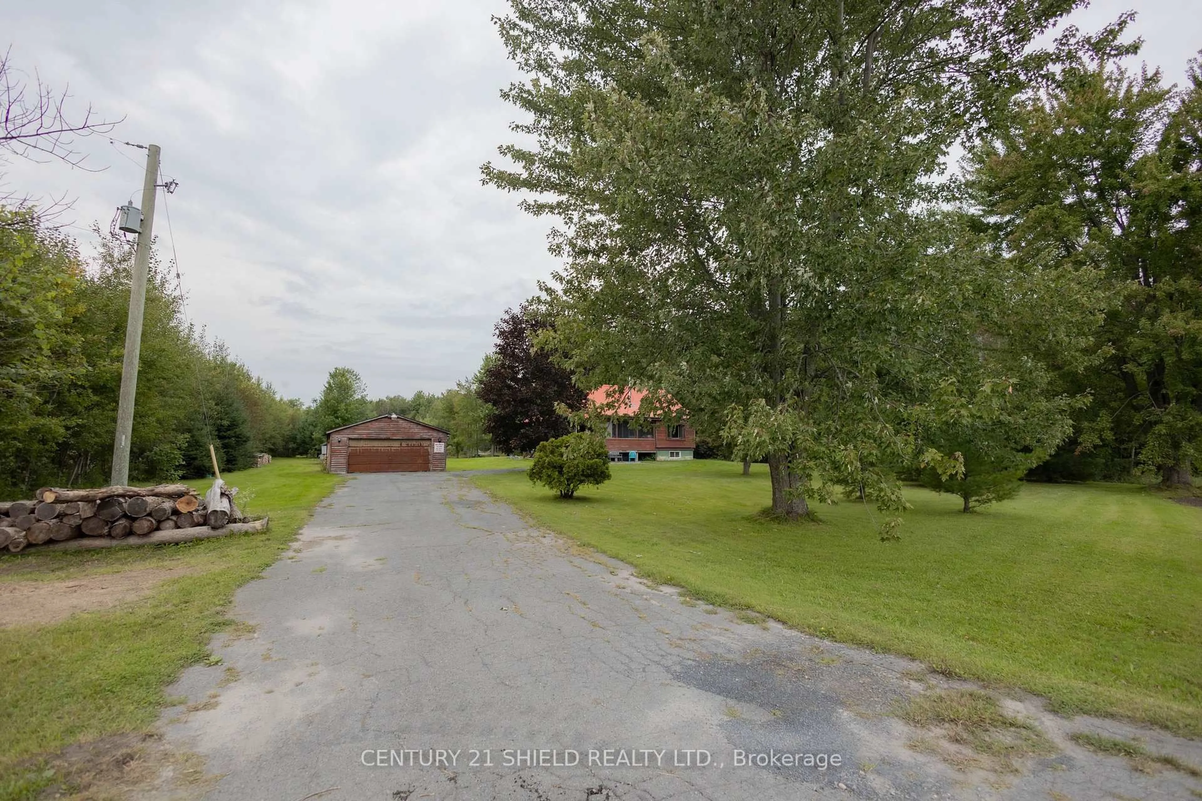A pic from outside/outdoor area/front of a property/back of a property/a pic from drone, street for 6224 Kraft Rd, South Glengarry Ontario K0C 2E0