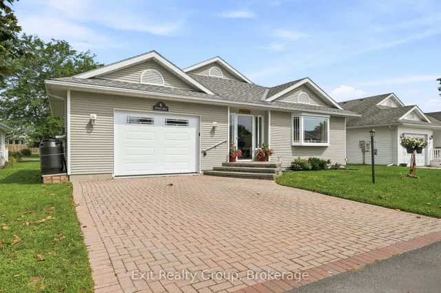 6 Heritage Dr, Prince Edward County