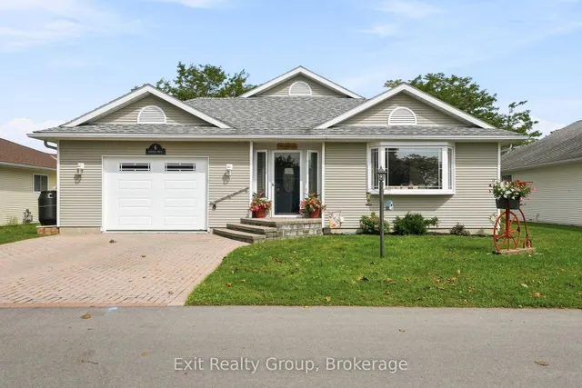 6 Heritage Dr, Prince Edward County 2