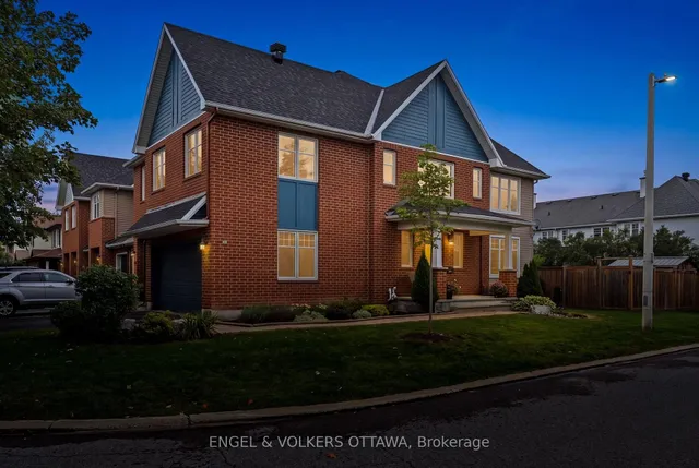 268 Horseshoe Cres, Ottawa