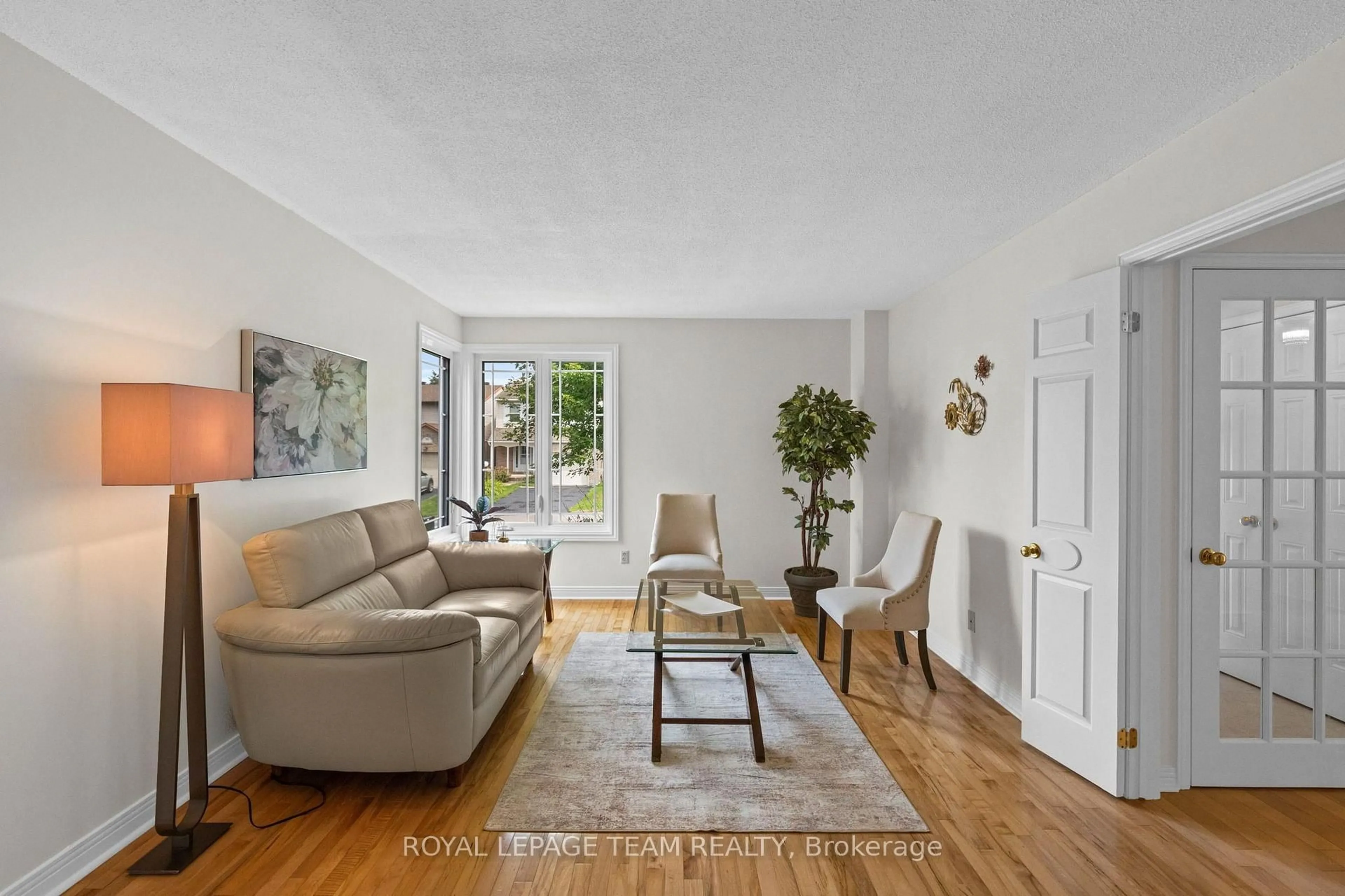 Living room with furniture, unknown for 59 Naismith Cres, Ottawa Ontario K2L 2K7