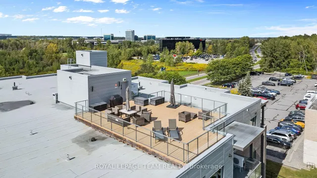 280 Herzberg Rd #105, Ottawa 5
