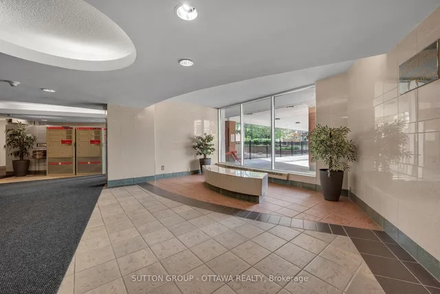 2000 Jasmine Cres #516, Ottawa 2