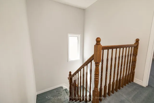 127 Finn Crt, Ottawa 3