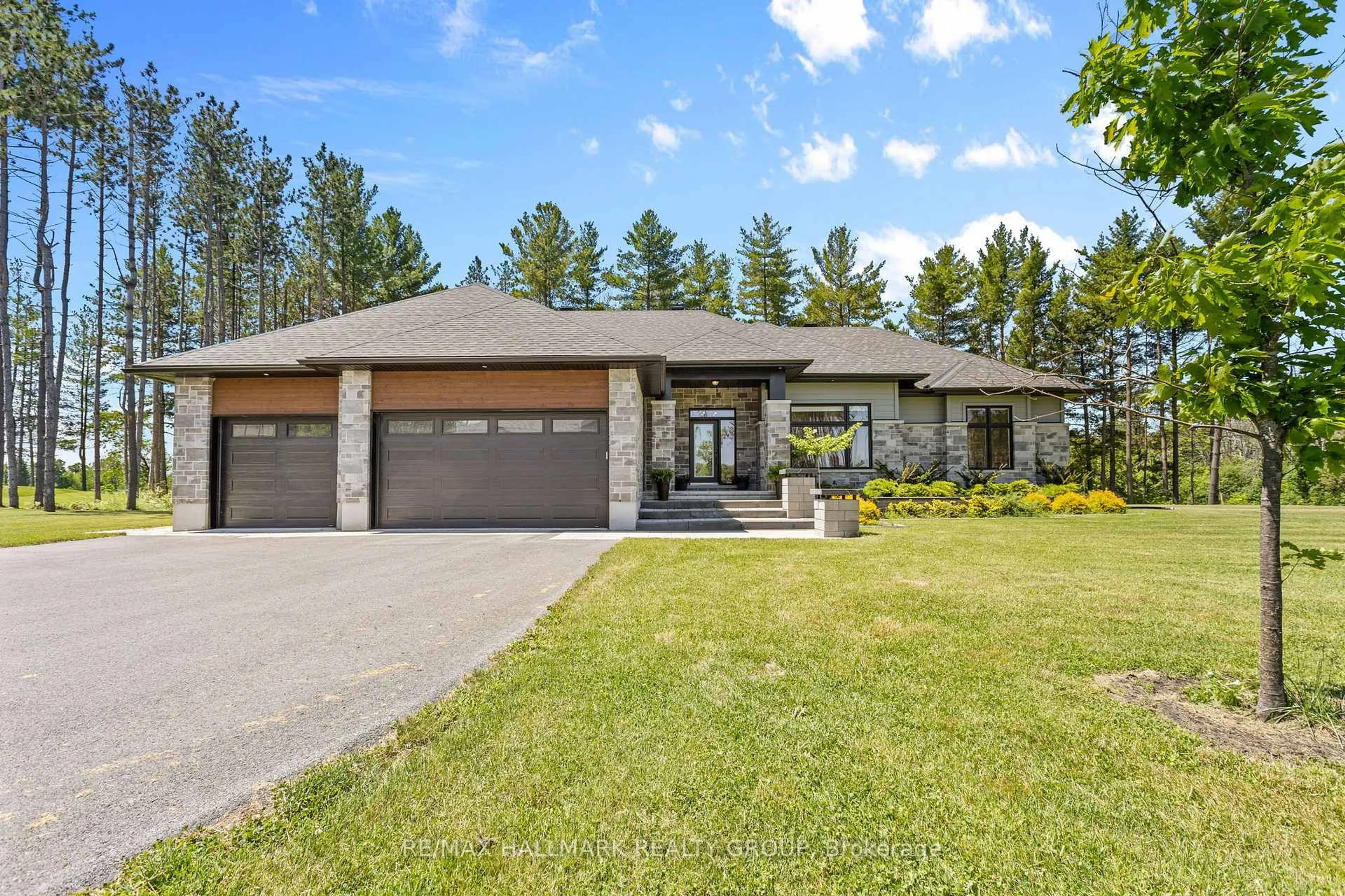 Home with brick exterior material, street for 412 Butler Farm Rd, North Grenville Ontario K0G 1J0