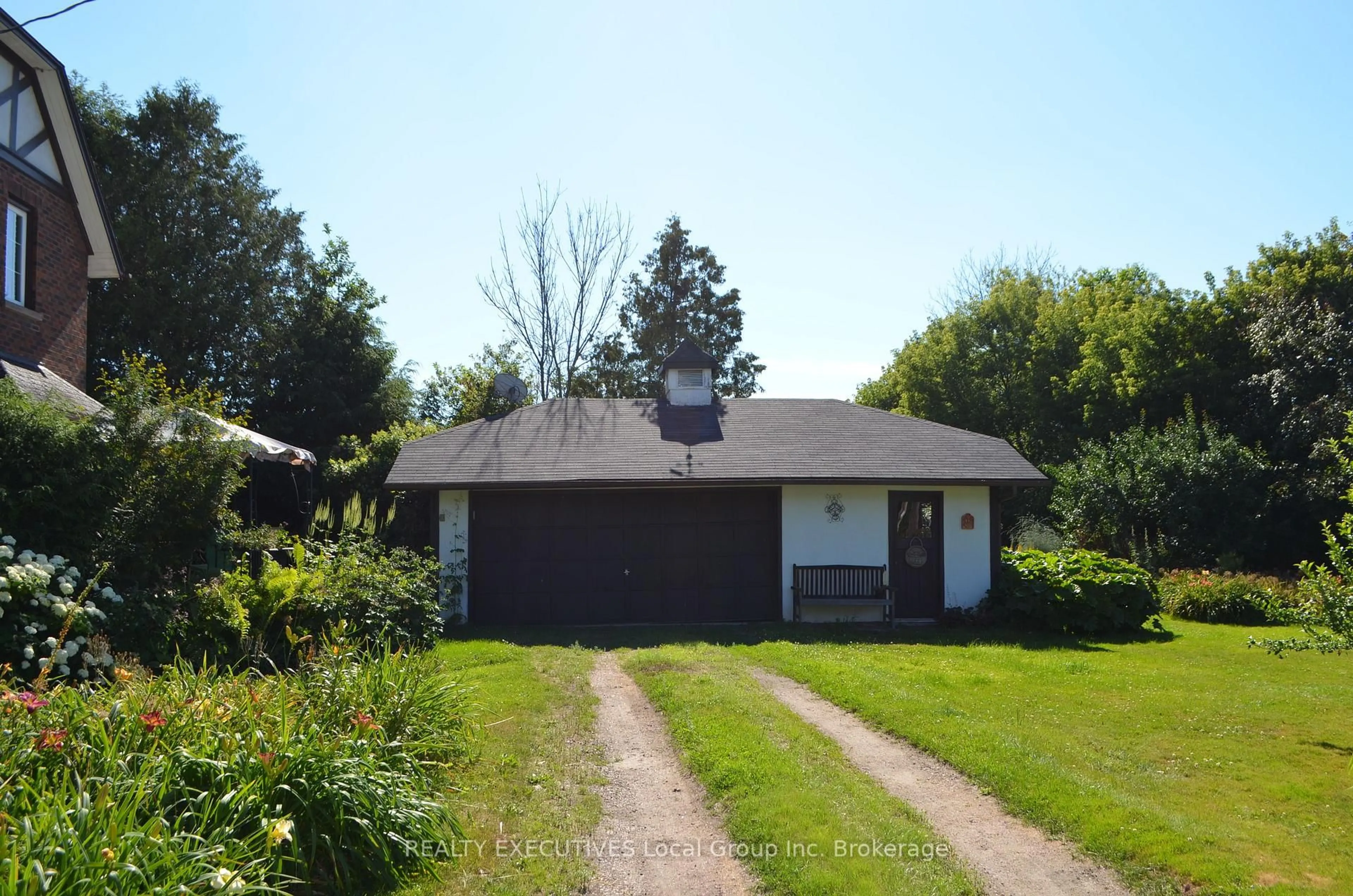 Shed for 206 Clark St, Powassan Ontario P0H 1Z0