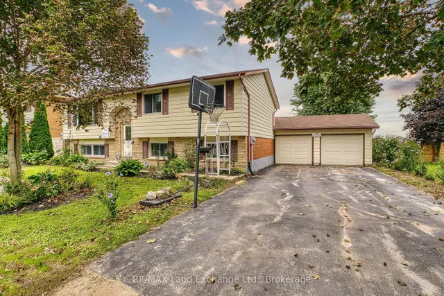 21 Fairview Dr, Arran-Elderslie 2
