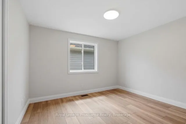 41 Clayton John Ave, Brighton 4