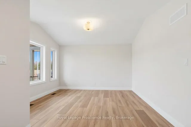 41 Clayton John Ave, Brighton 3