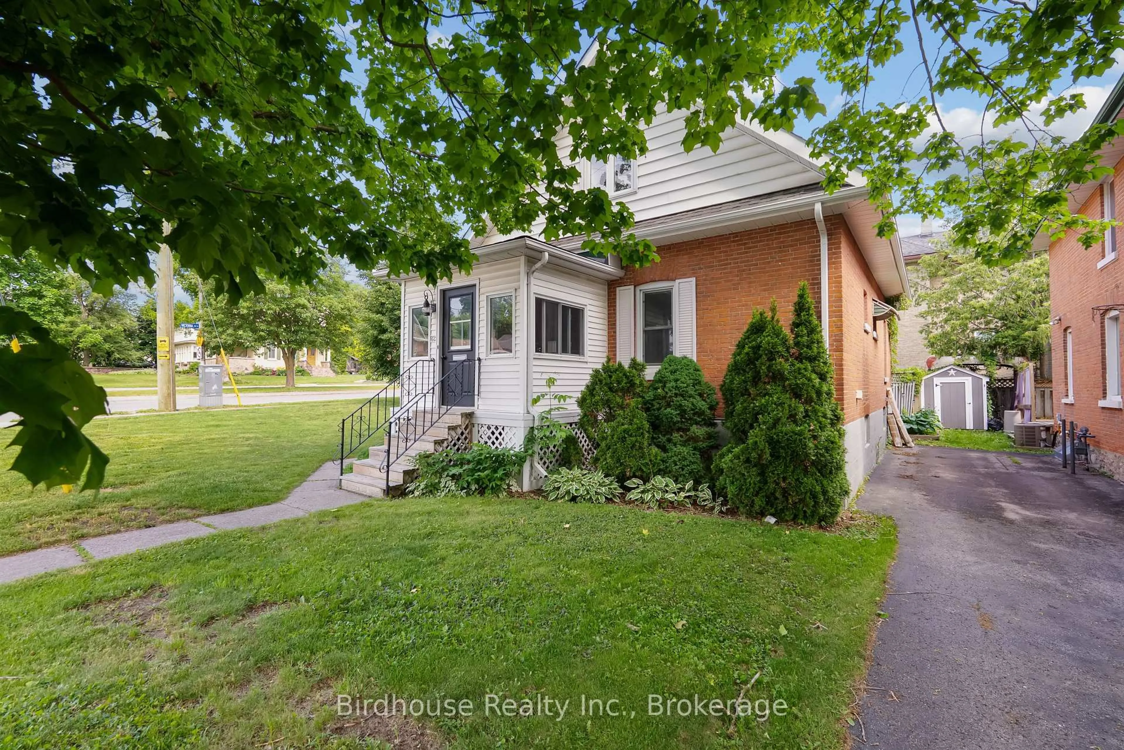 Unknown for 60 Wellington St, Kawartha Lakes Ontario K9V 3N5