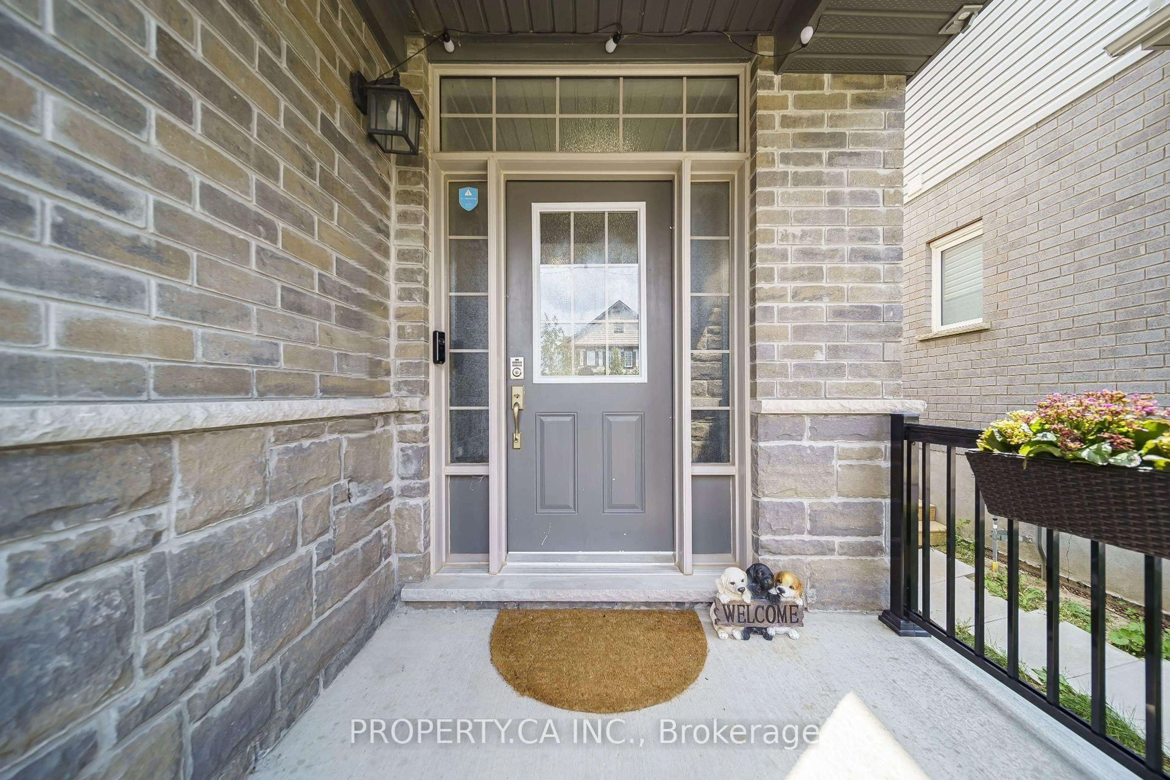 Indoor entryway for 629 Wild Rye St, Waterloo Ontario N2V 0E3