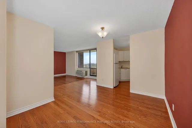 71 Somerset St #1903, Ottawa 3