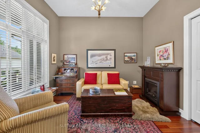 124 North Centre Rd #32, London North 5