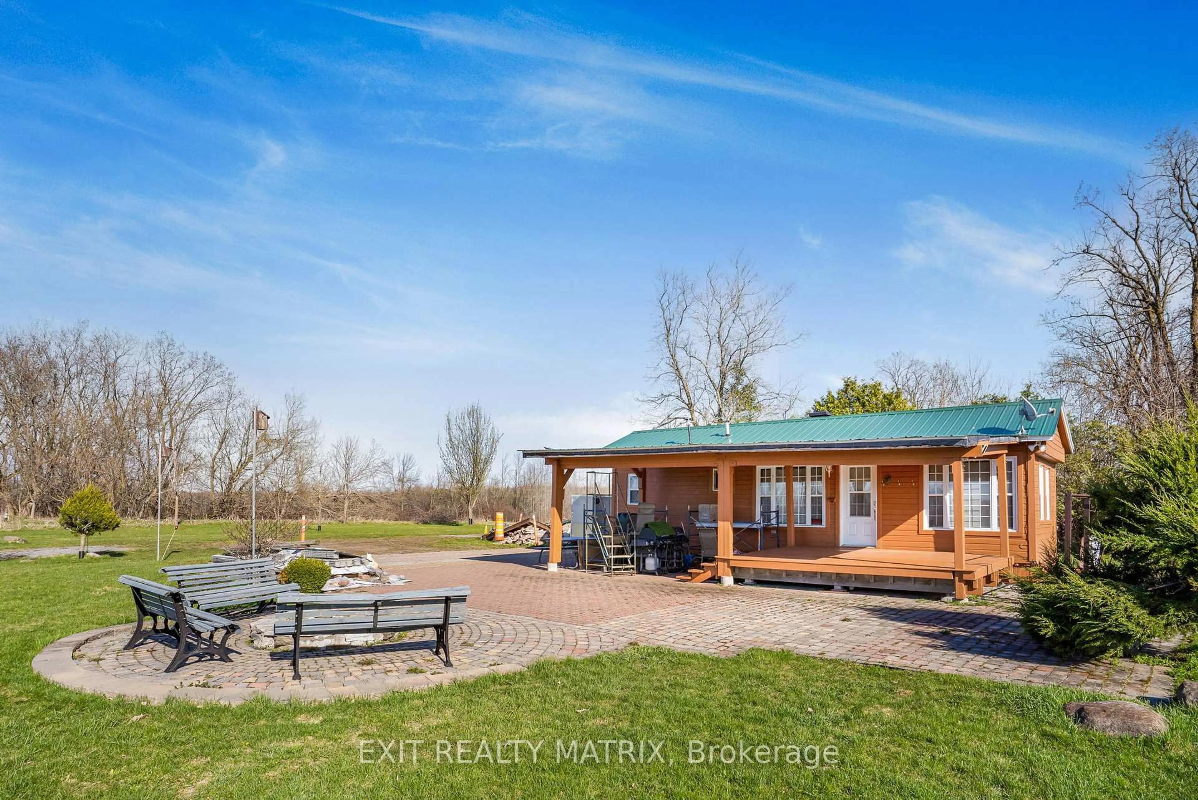 A pic from outside/outdoor area/front of a property/back of a property/a pic from drone, water/lake/river/ocean view for 19209 KENYON CONCESSION 7 Rd, North Glengarry Ontario K0C 1J0