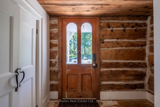 244 SALMON POINT Rd, Prince Edward County 3