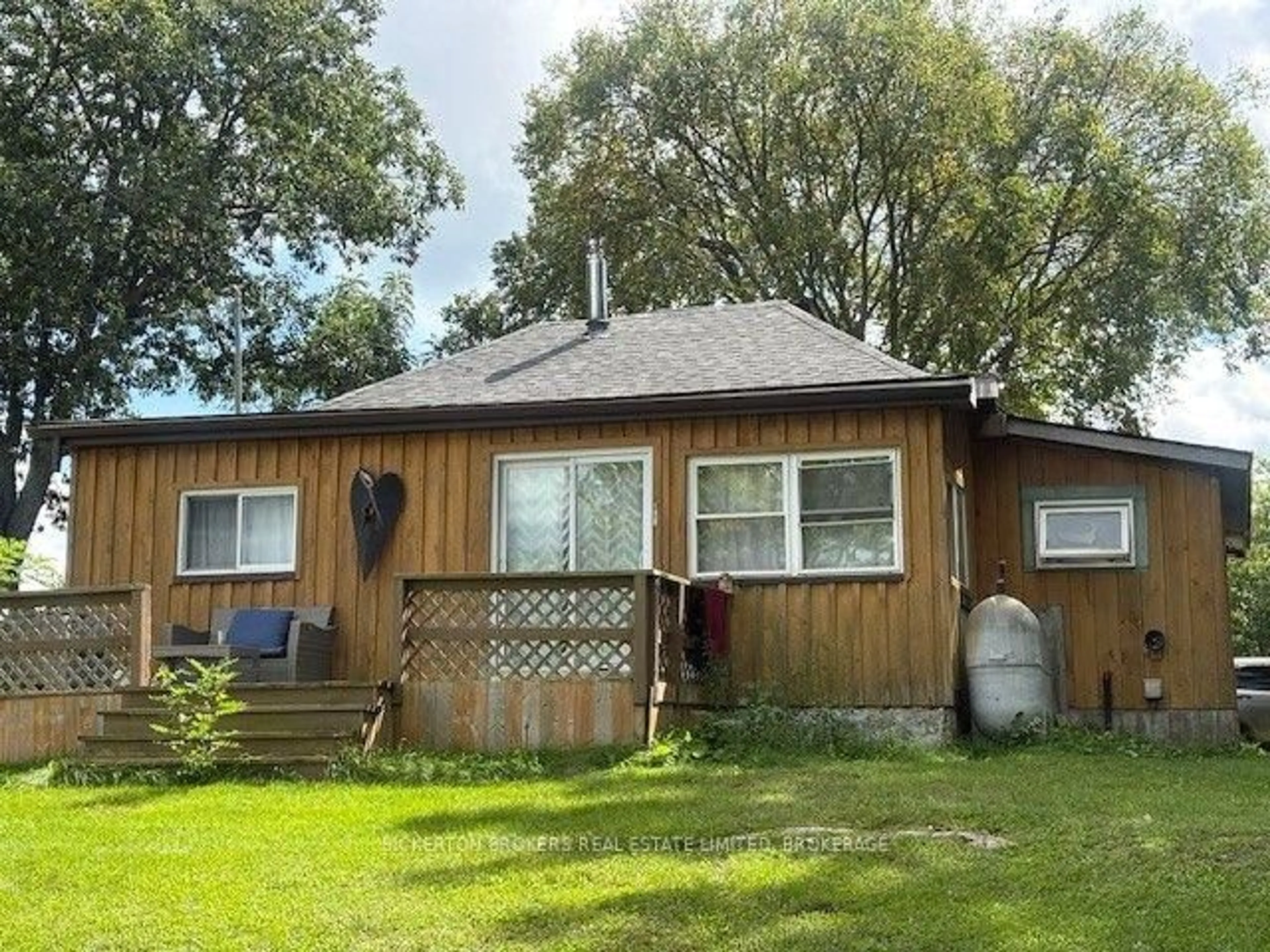 Unknown for 184 Jonas St, Leeds and the Thousand Islands Ontario K0E 1N0