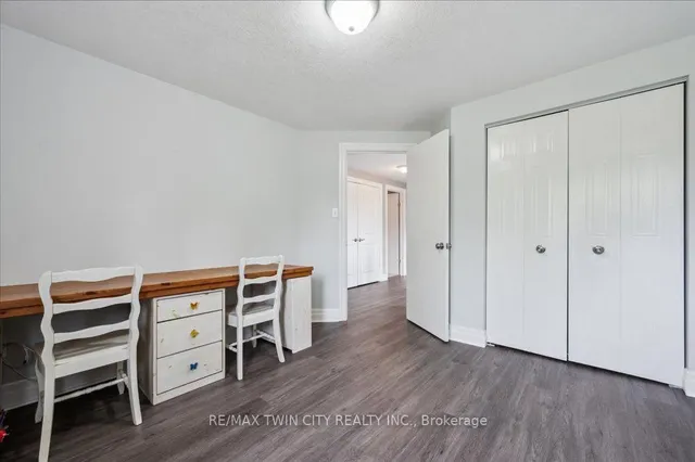 537 Havendale Pl, Waterloo 4