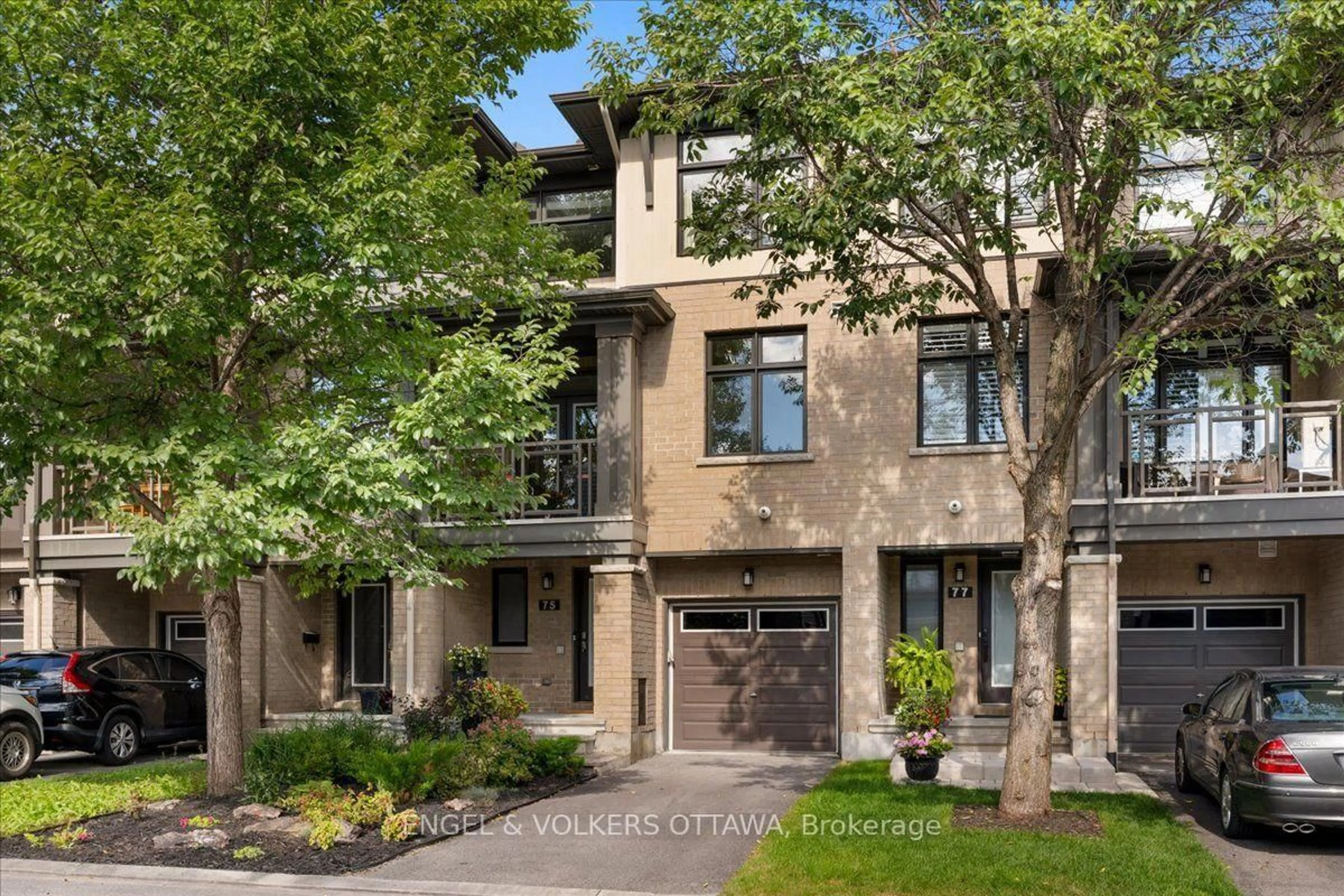 Home with brick exterior material, street for 75 Blueheart Bay, Ottawa Ontario K2J 5Z5