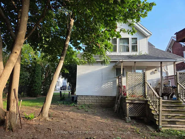 24 Stanley Ave, Chatham-Kent 2