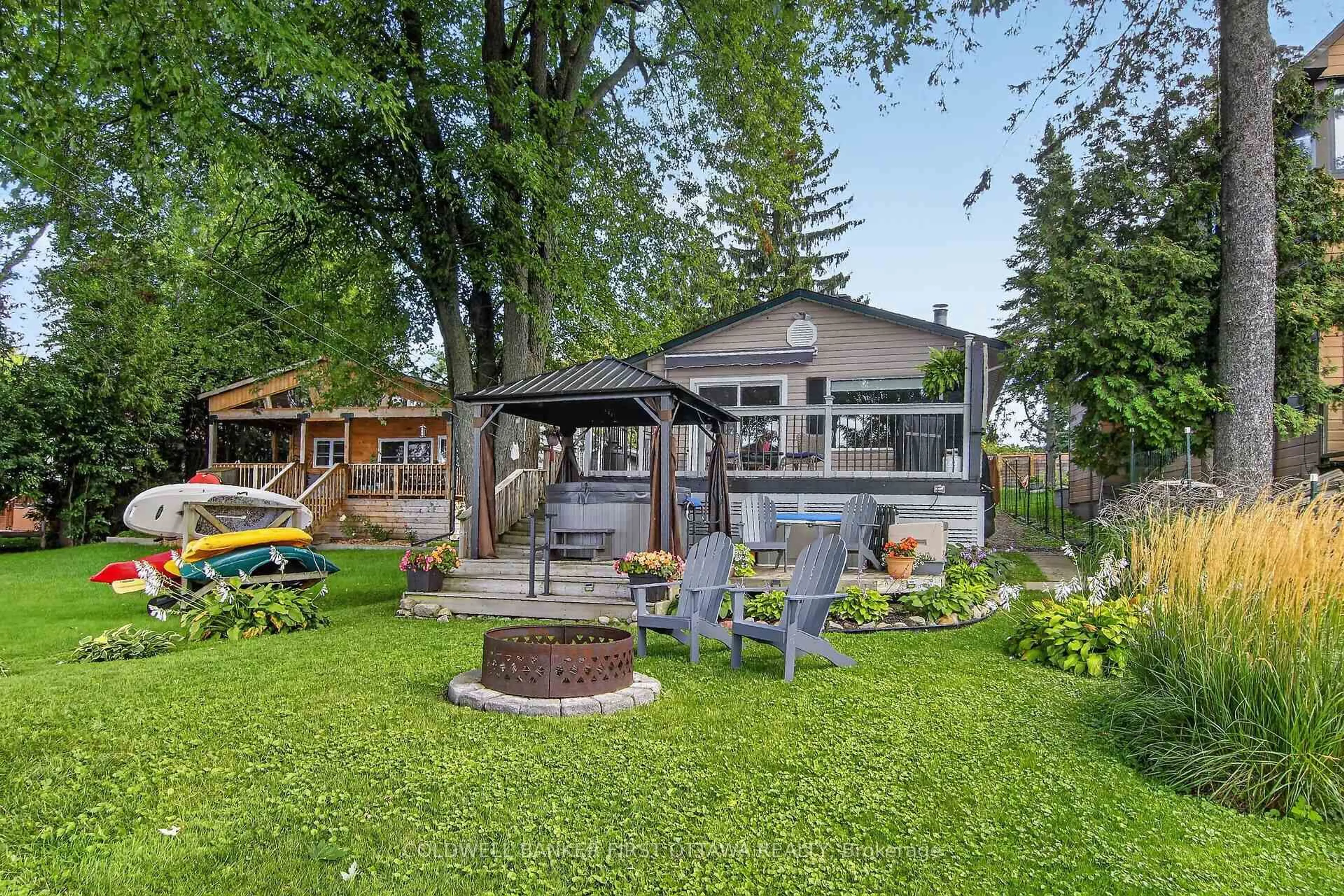 Patio, water/lake/river/ocean view for 172 Richards Lane, Carleton Place Ontario K7C 3P1