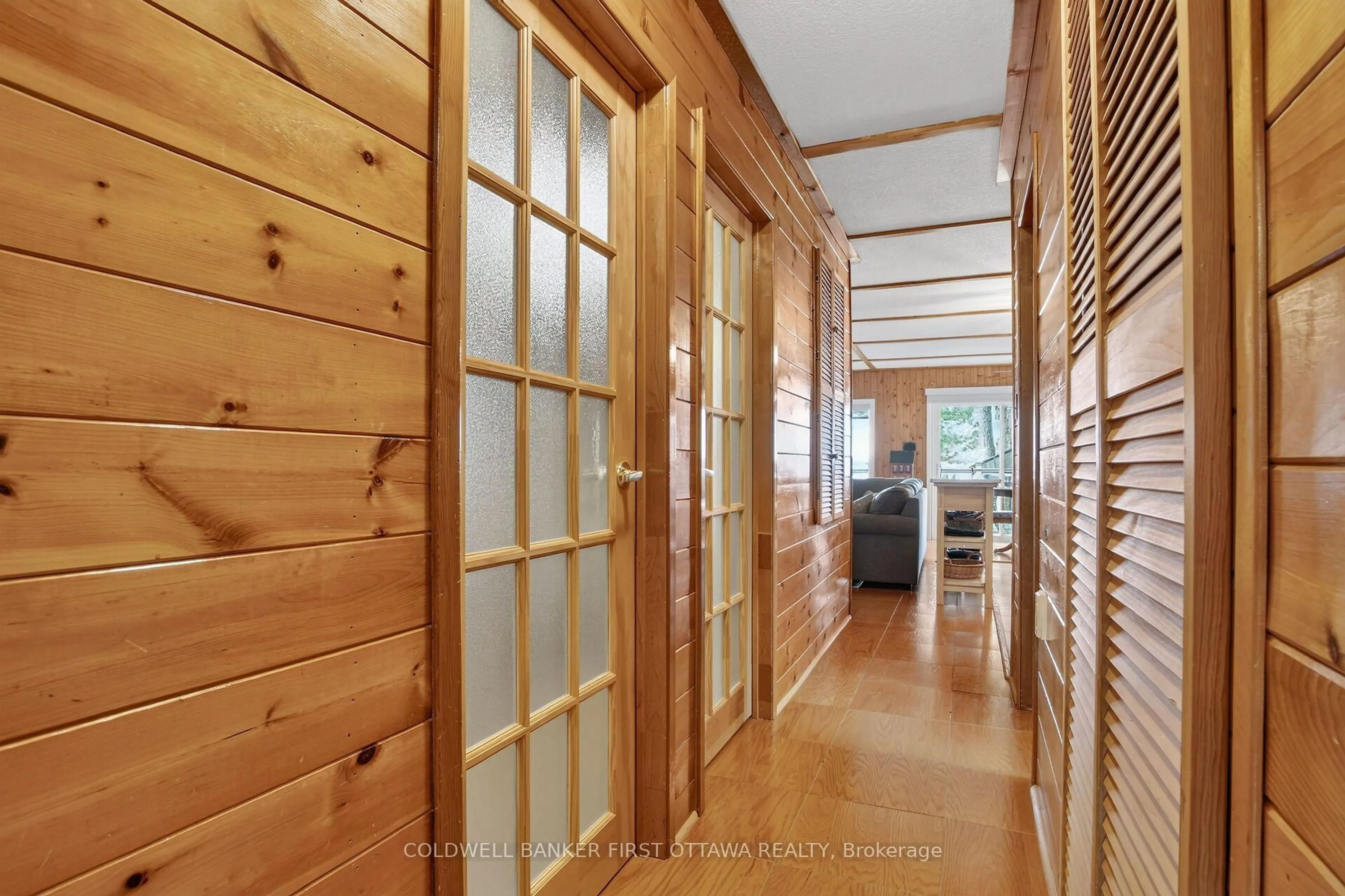 Indoor entryway for 172 Richards Lane, Carleton Place Ontario K7C 3P1