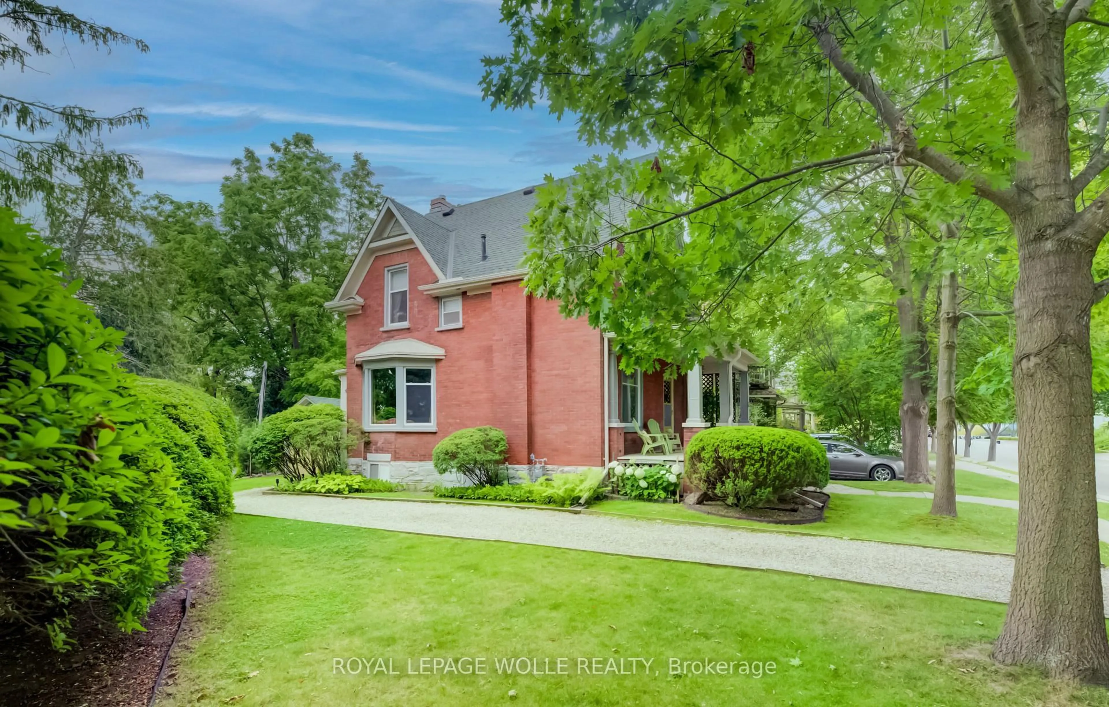 Home with brick exterior material, street for 46 Ellen St, Kitchener Ontario N2H 4K3