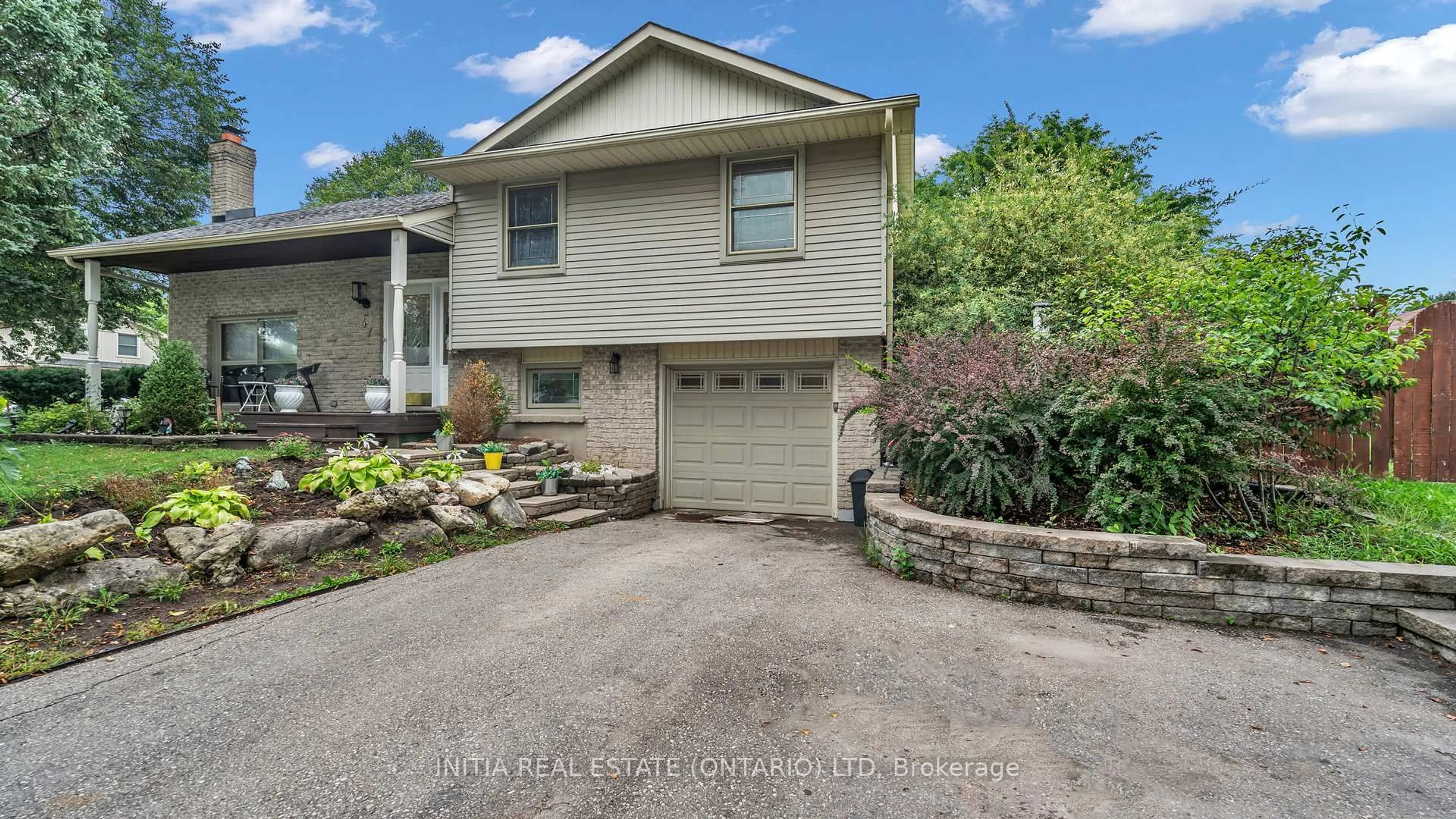 Unknown for 47 Alayne Cres, London South Ontario N6E 2A2