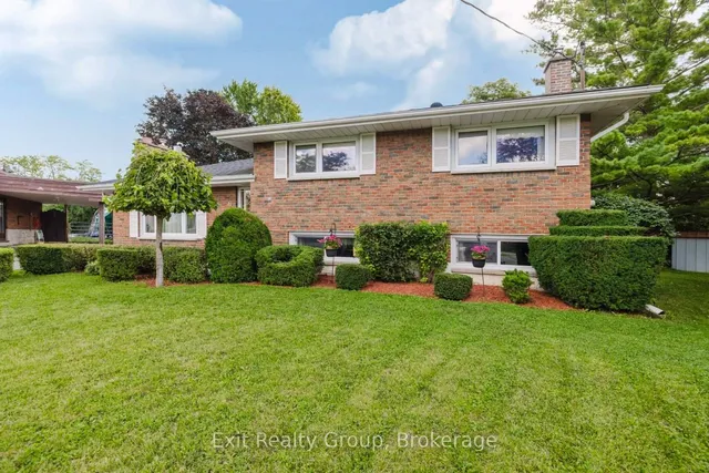6 Ernest Crt, Belleville 3