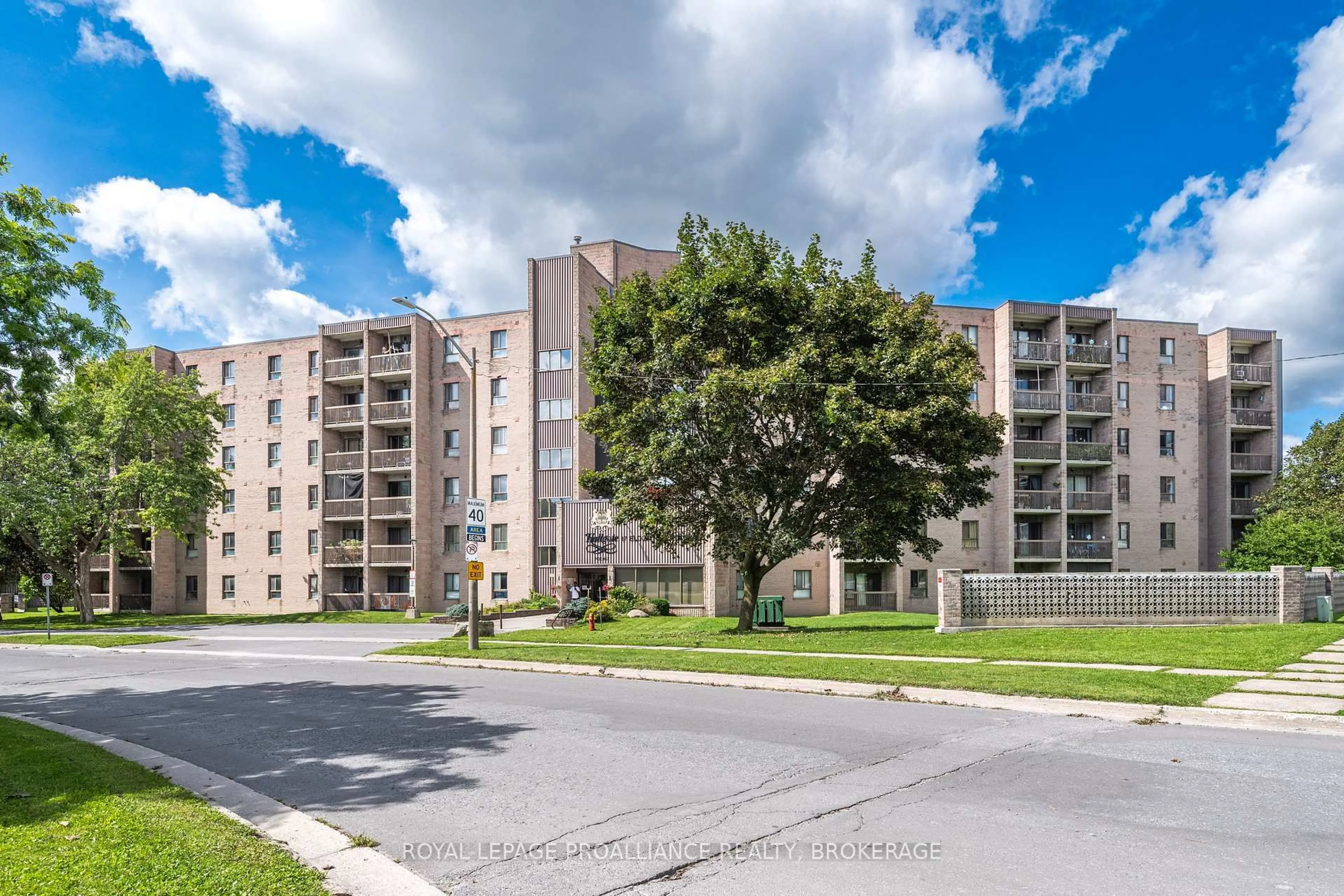A pic from outside/outdoor area/front of a property/back of a property/a pic from drone, unknown for 17 Eldon Hall Pl #112, Kingston Ontario K7M 7H5