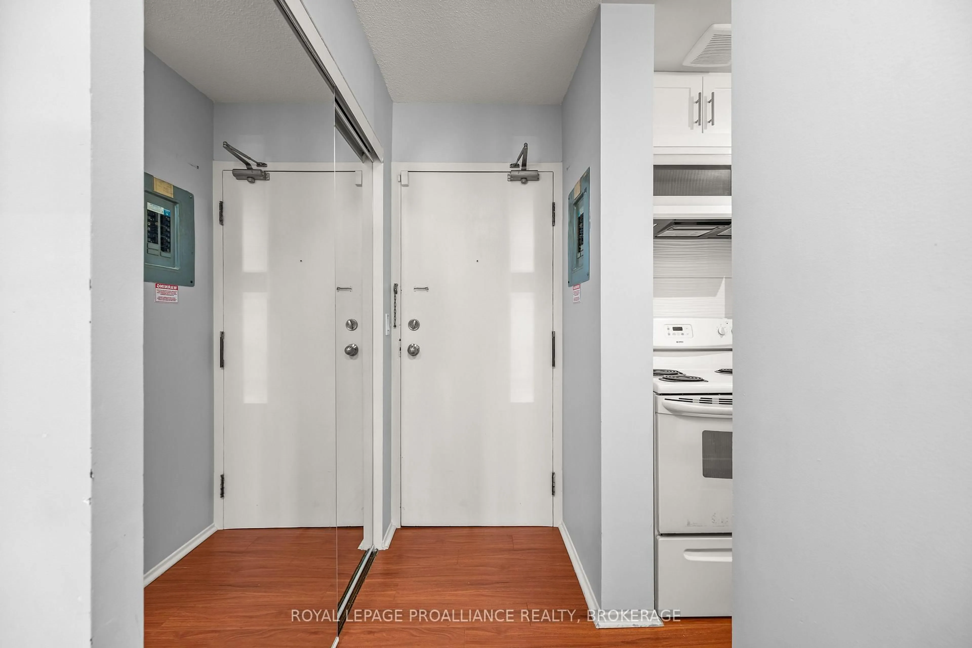 Unknown for 17 Eldon Hall Pl #112, Kingston Ontario K7M 7H5