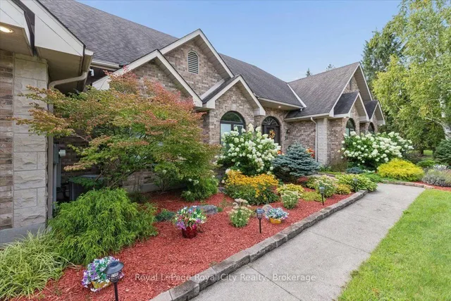 26 Bridle Path, Puslinch 3