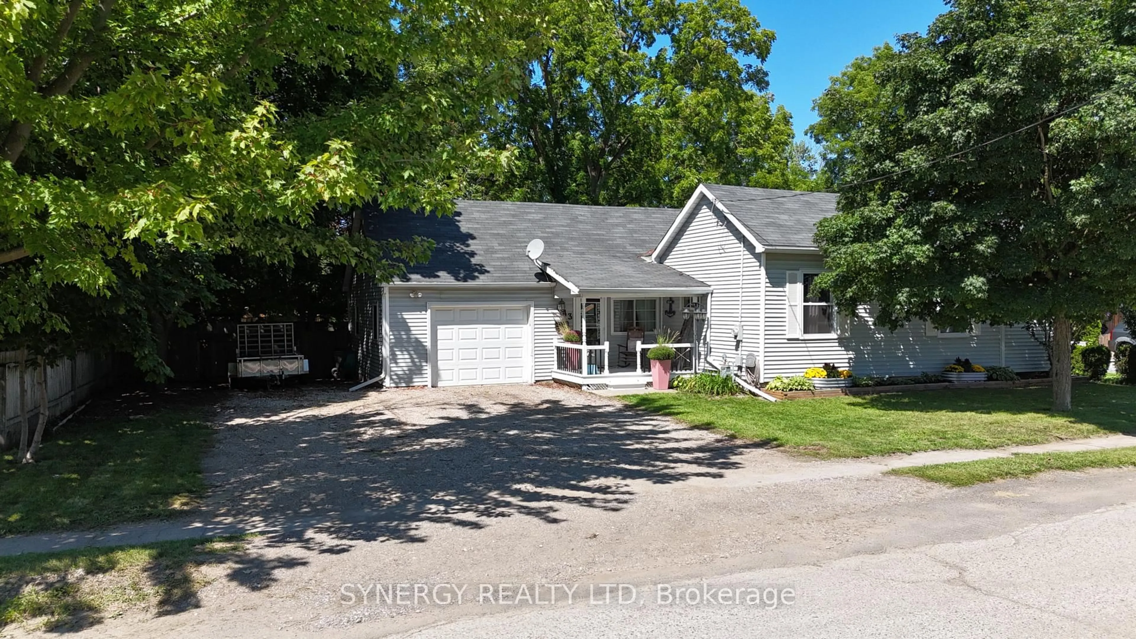 Home with vinyl exterior material, street for 43 Canaan St, Strathroy-Caradoc Ontario N7G 1L7
