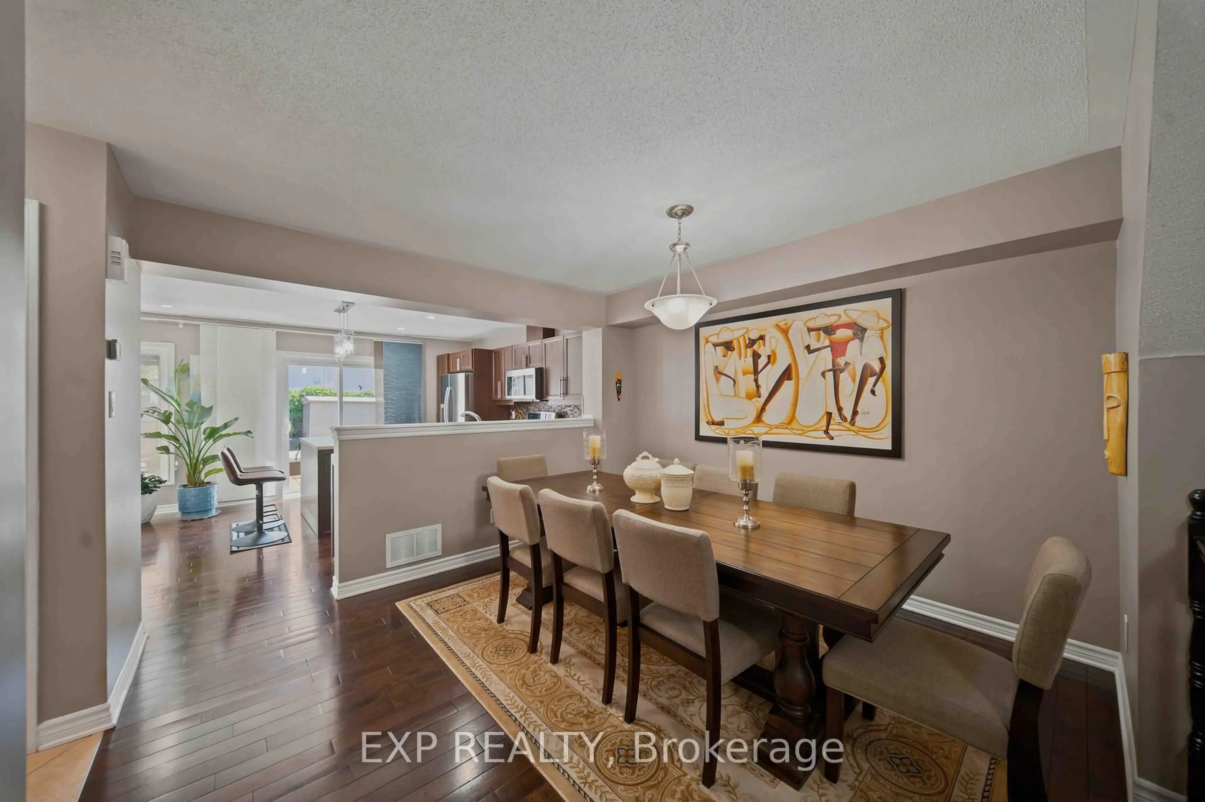 Dining room, wood/laminate floor for 3108 Burritts Rapids Pl, Ottawa Ontario K2J 0S7
