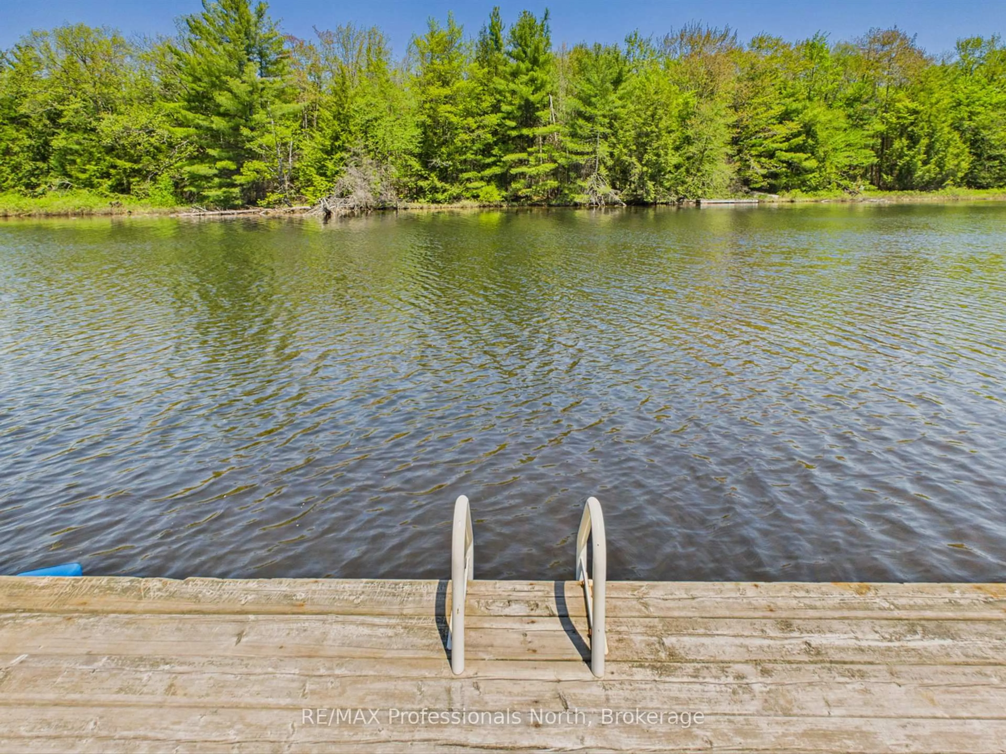 Unknown for 1215 118 Highway, Bracebridge Ontario P1L 0K3