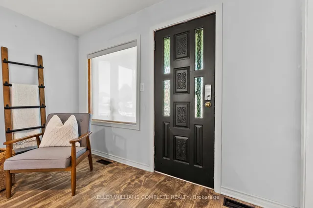 10 MONCK St, St. Catharines 3