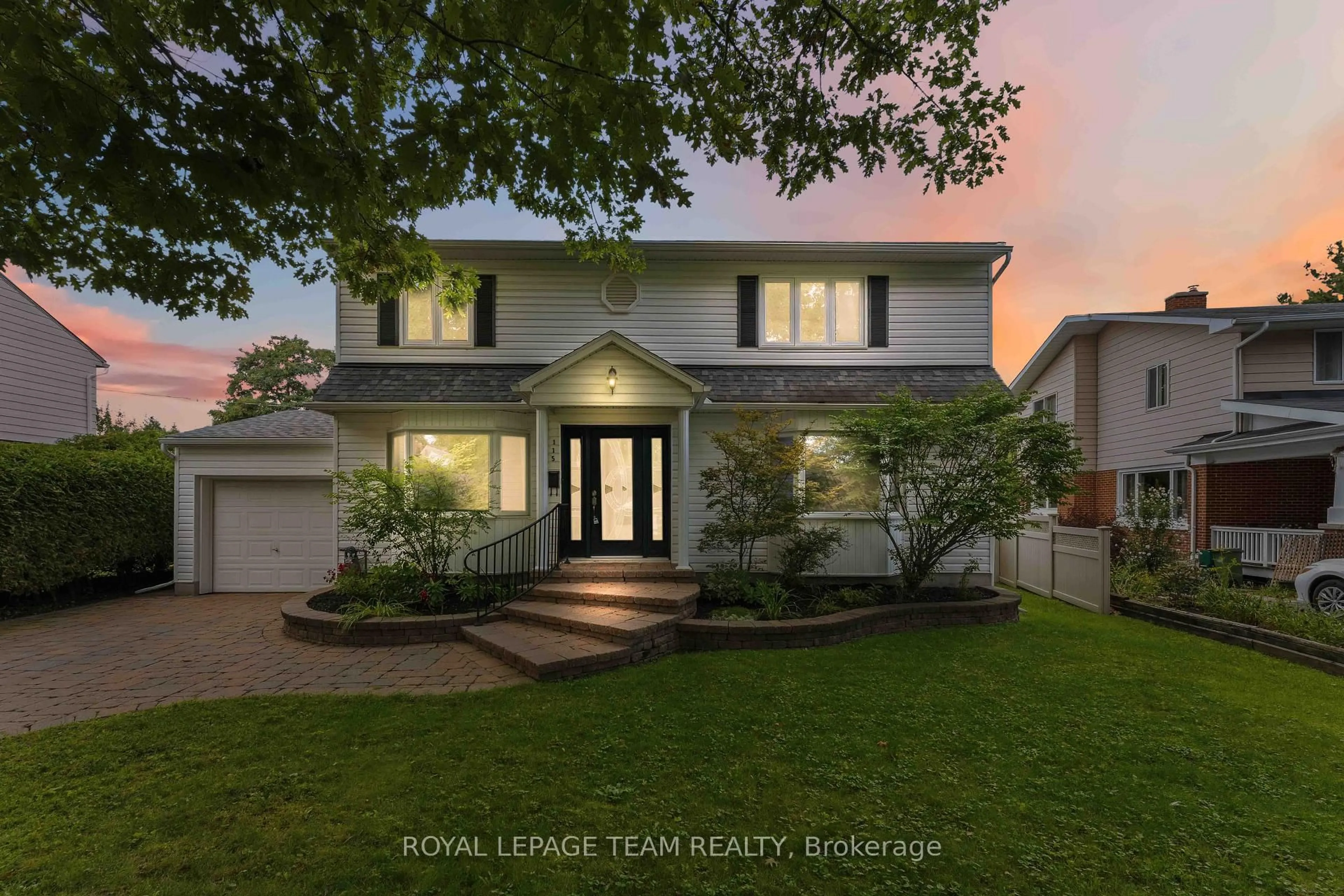 Home with vinyl exterior material, street for 115 Mountbatten Ave, Ottawa Ontario K1H 5V6