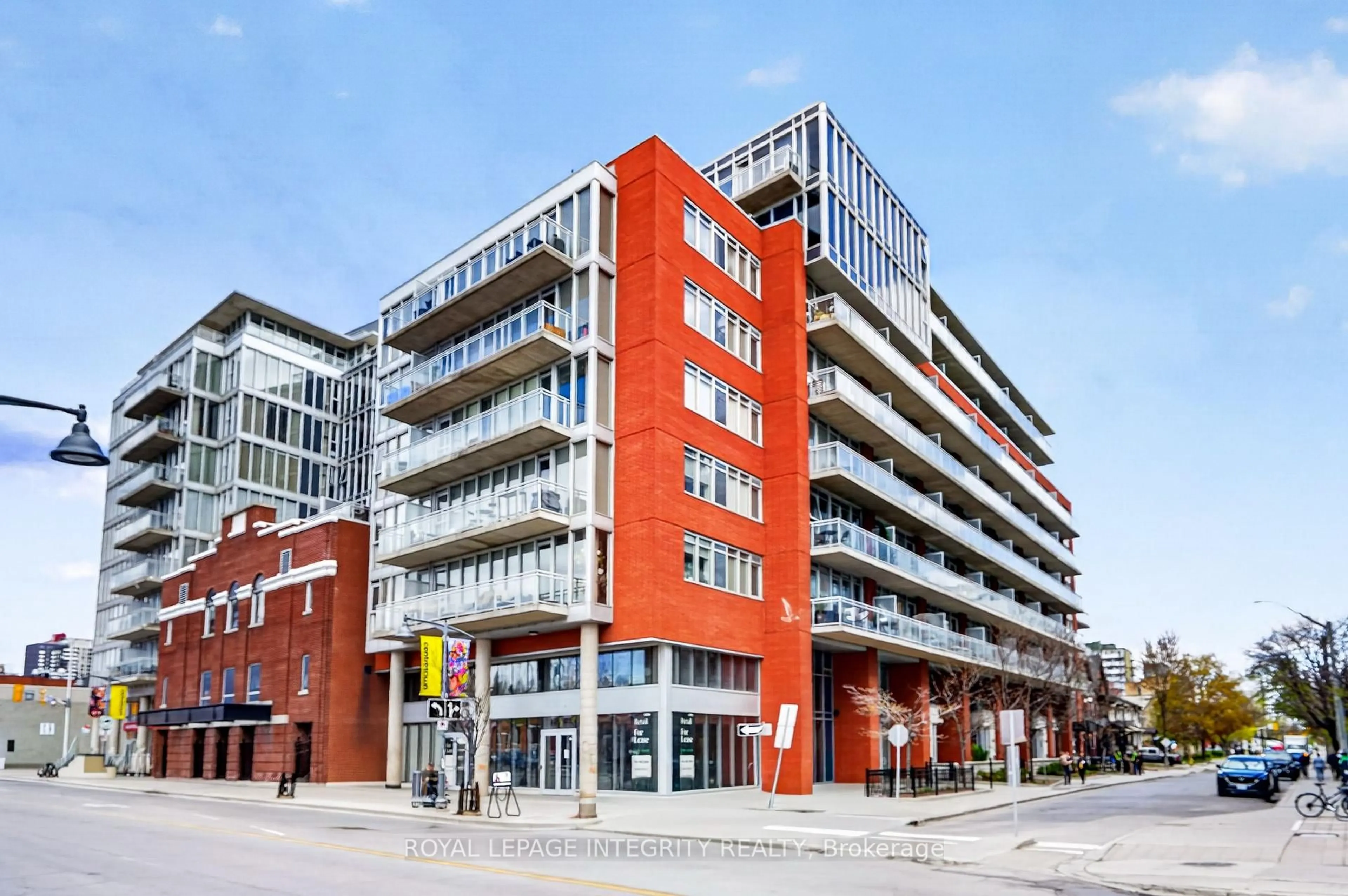 Unknown for 349 Mcleod St #216, Ottawa Ontario K2P 0S1