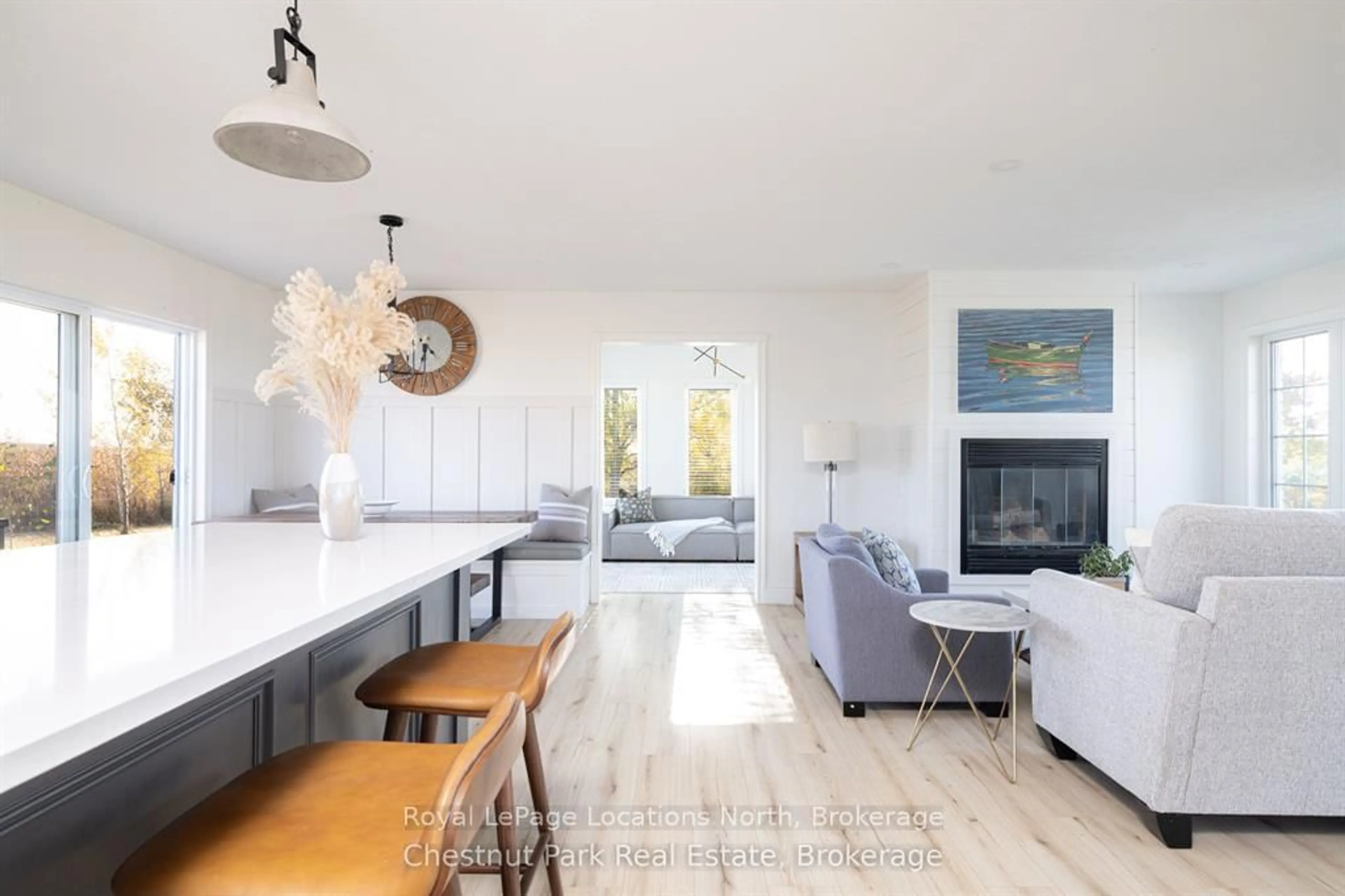 Open concept kitchen, unknown for 324310 27 Sdrd, Meaford Ontario N0H 1B0
