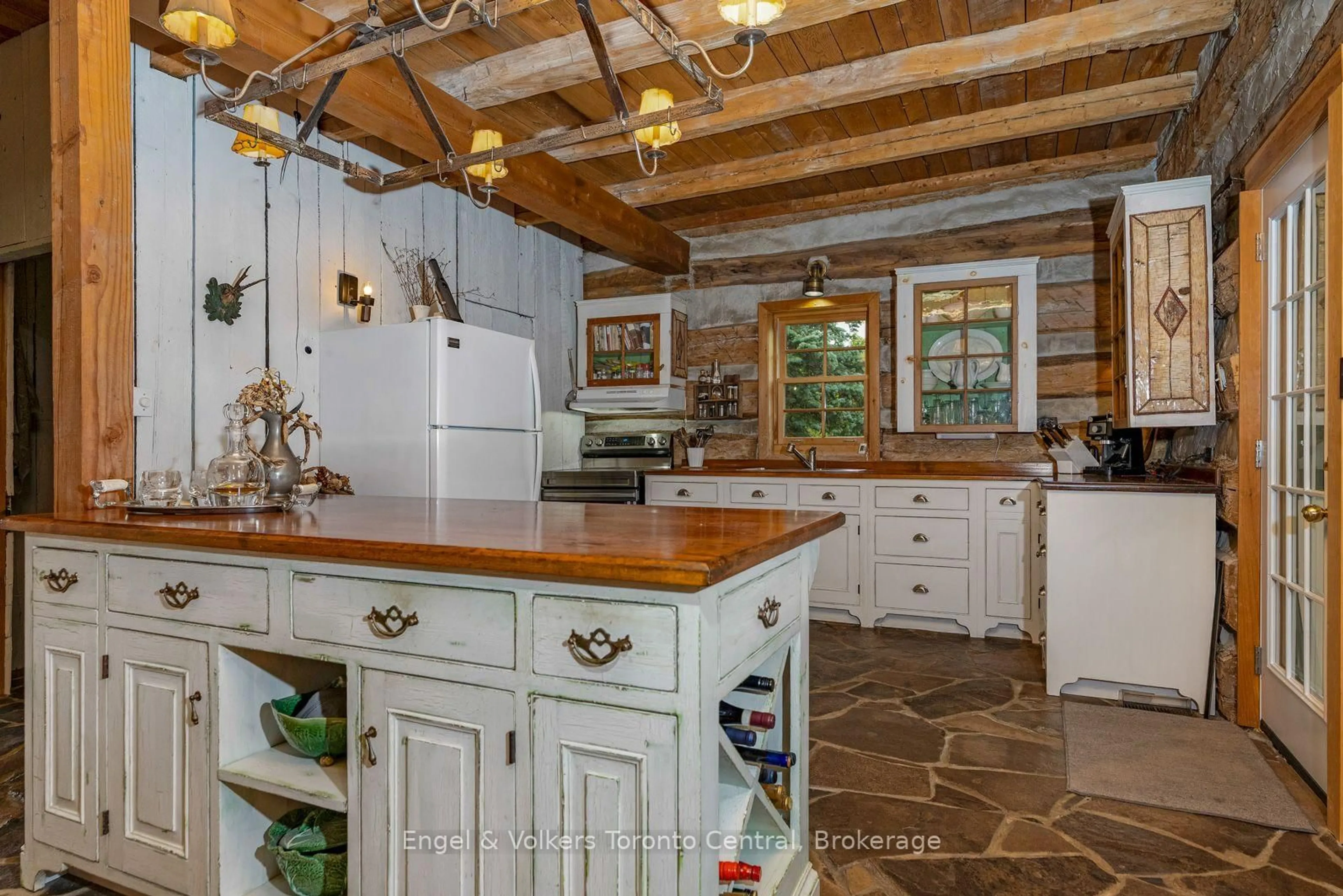 Rustic kitchen, ceramic/tile floor for 317343 3rd Line, Meaford Ontario N4L 1W7
