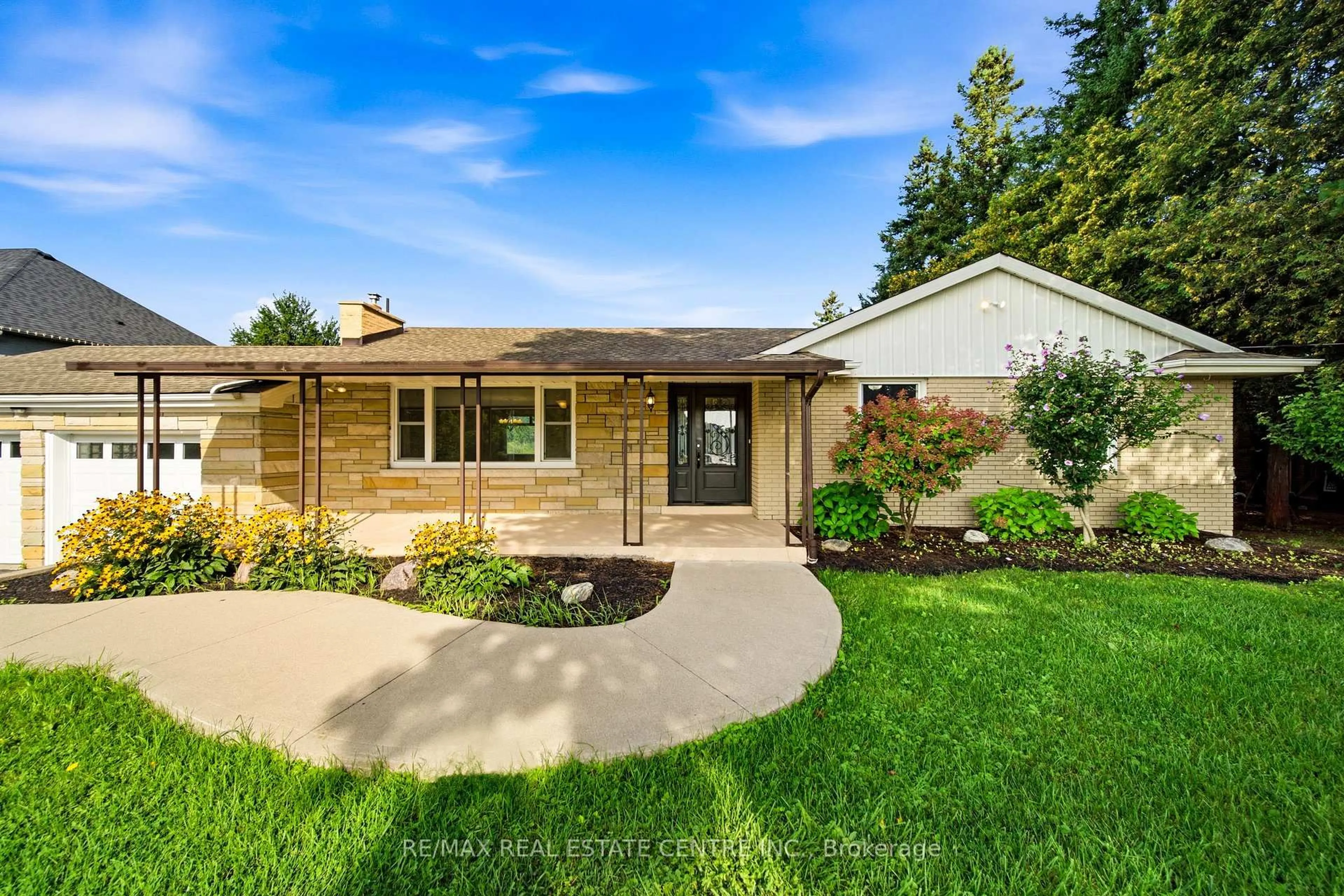 Unknown for 435 Parkside Dr, Hamilton Ontario L8B 0Y6