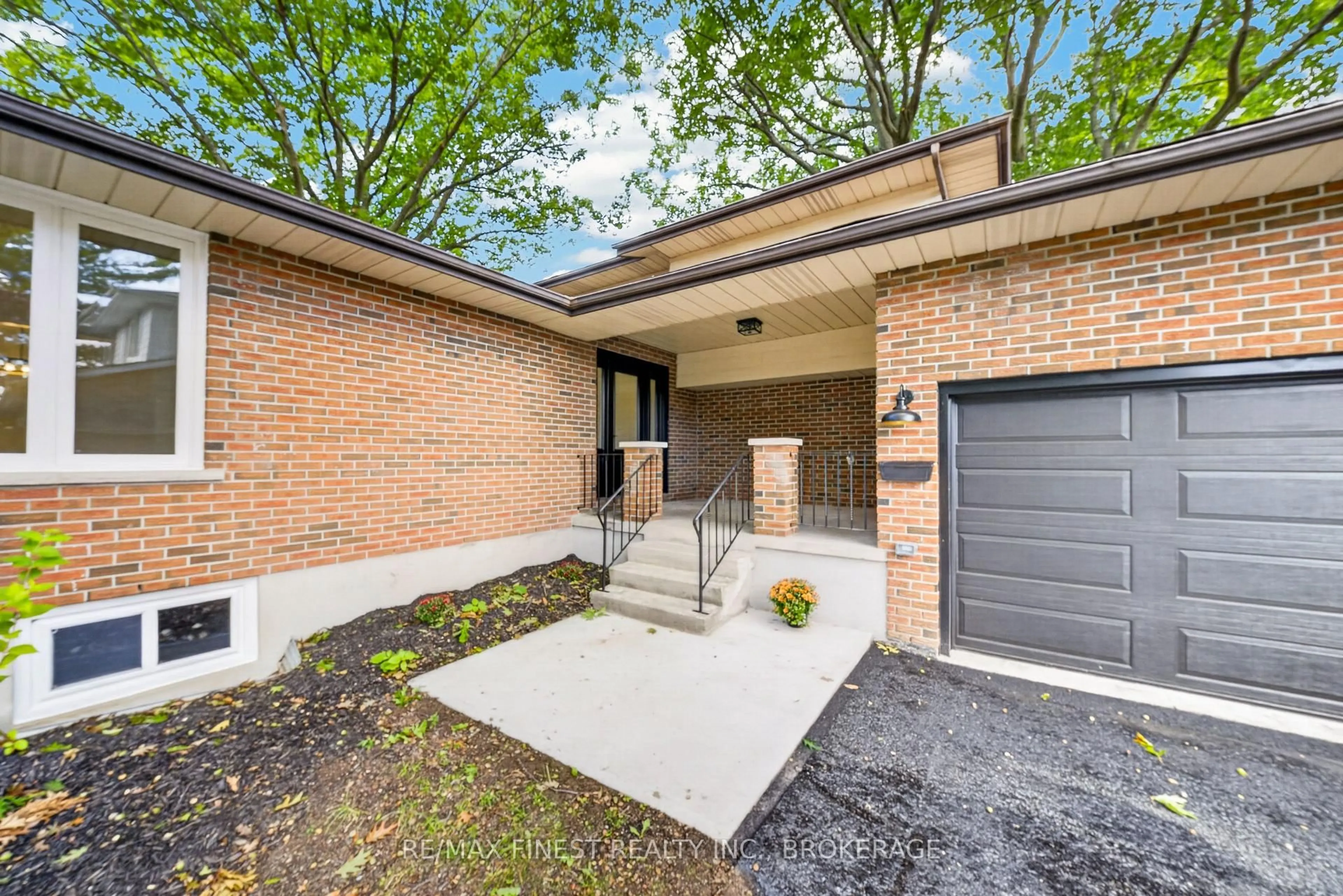 Home with brick exterior material, street for 530 Roosevelt Dr, Kingston Ontario K7M 4B1