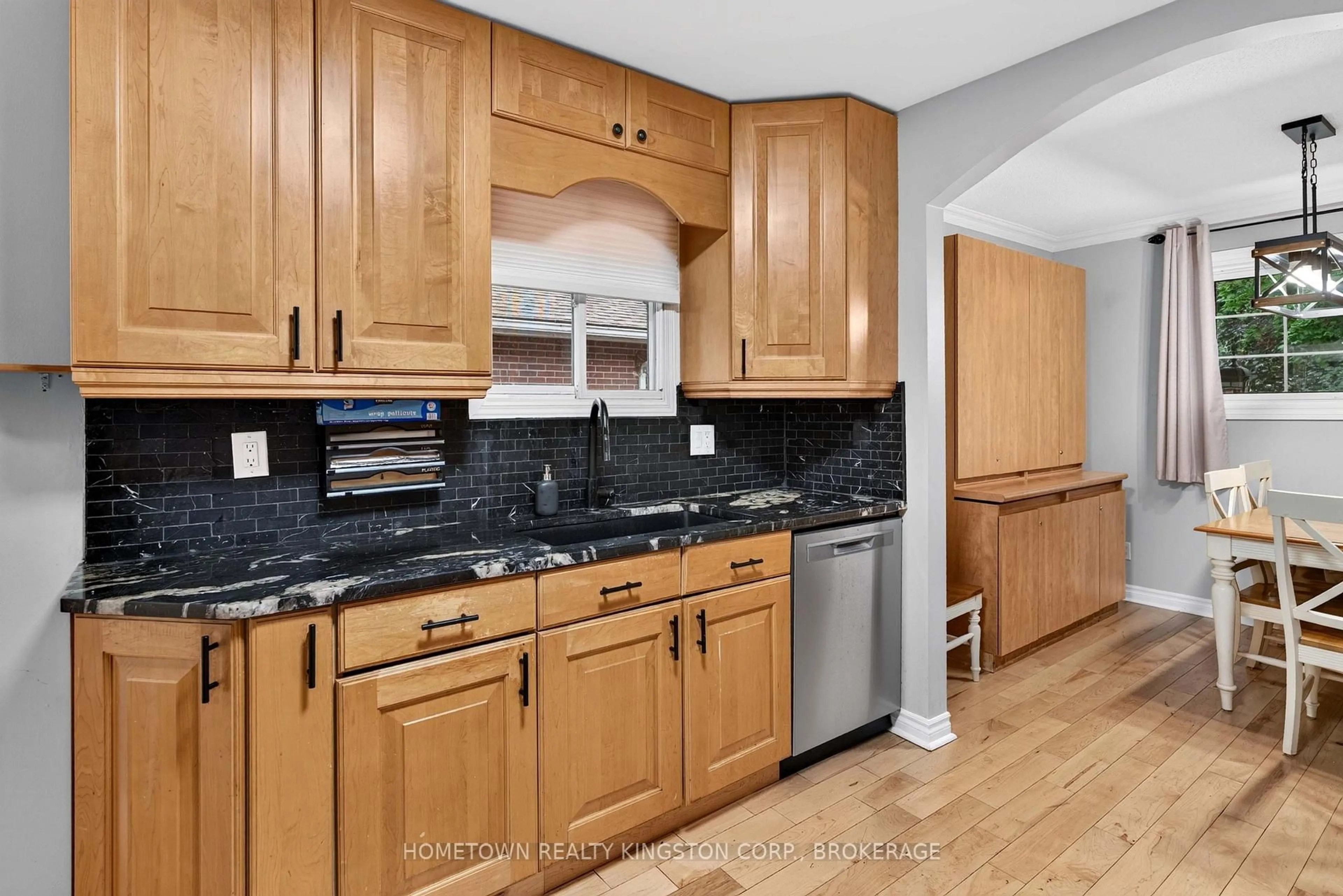 Standard kitchen, unknown for 60 Guthrie Dr, Kingston Ontario K7K 5X5