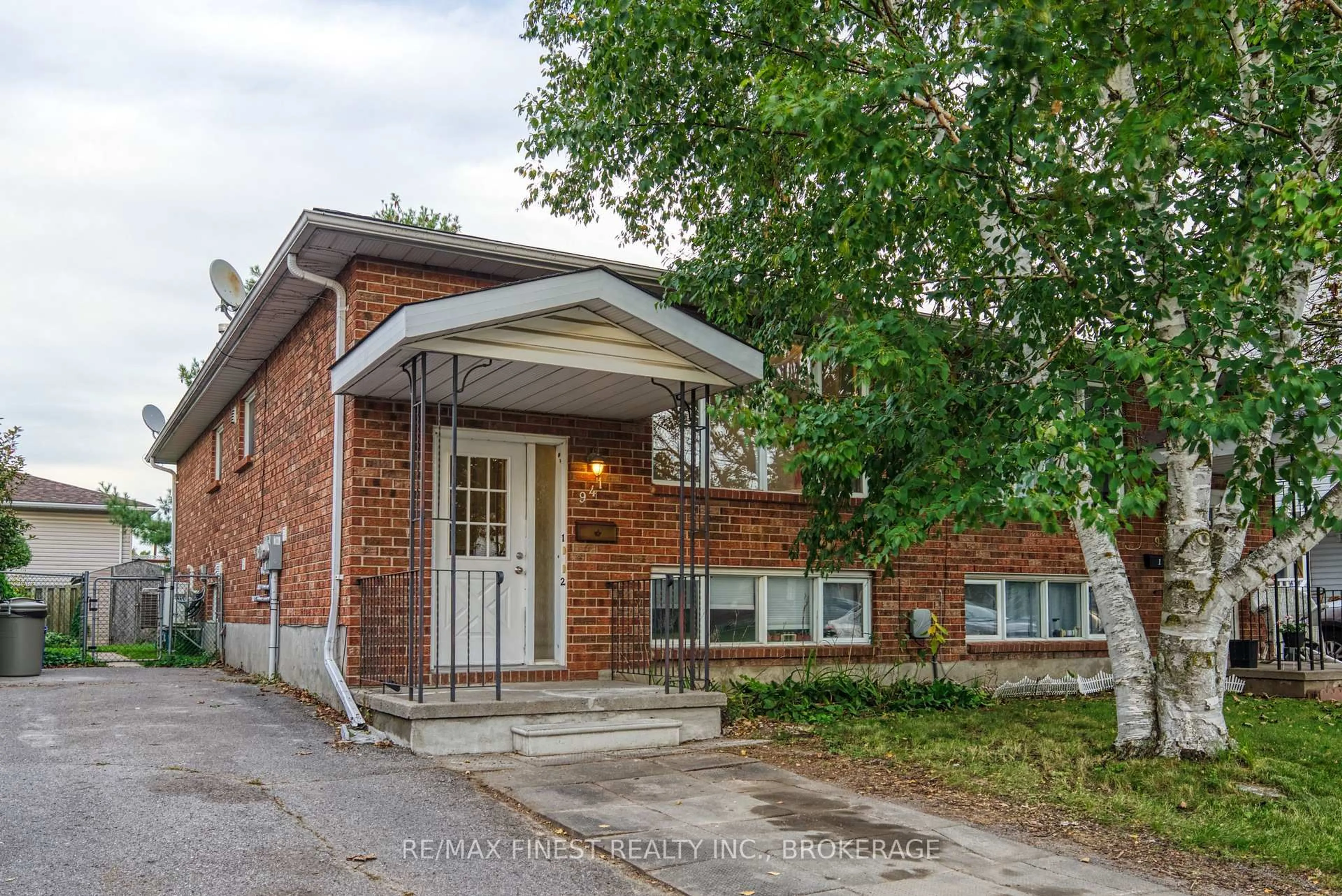 Home with brick exterior material, street for 941 Warburton Cres, Kingston Ontario K7M 8L1