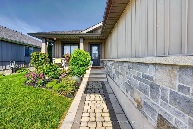 16 Butternut Crt, Belleville 5