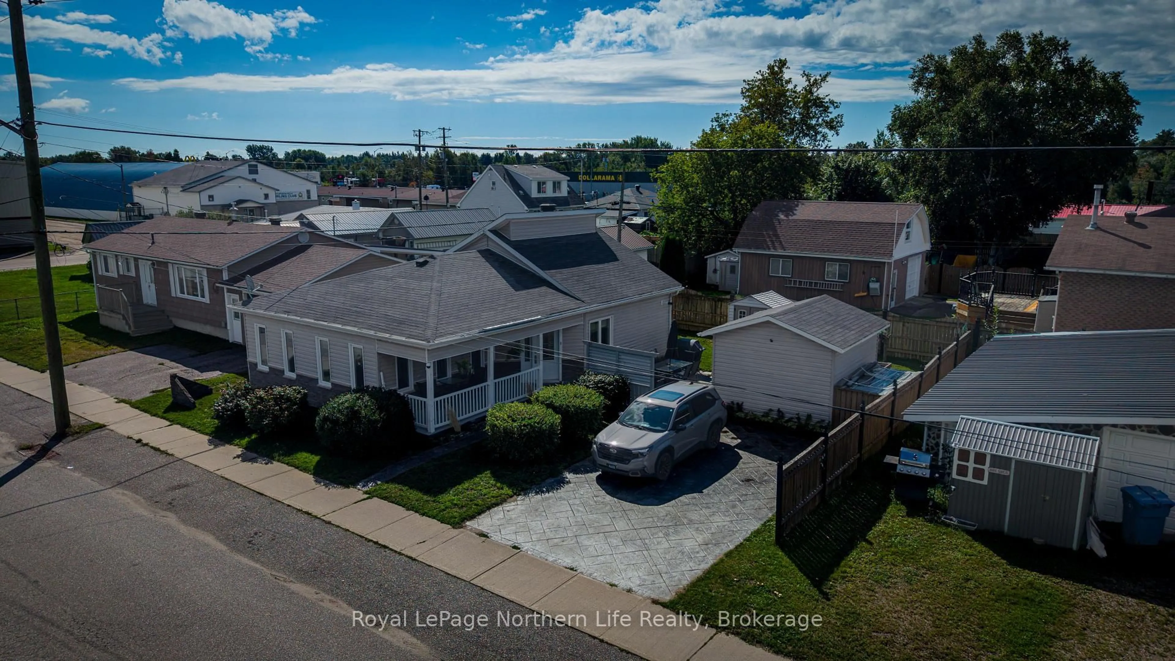 A pic from outside/outdoor area/front of a property/back of a property/a pic from drone, water/lake/river/ocean view for 180 Queen St, West Nipissing Ontario P2B 2G5